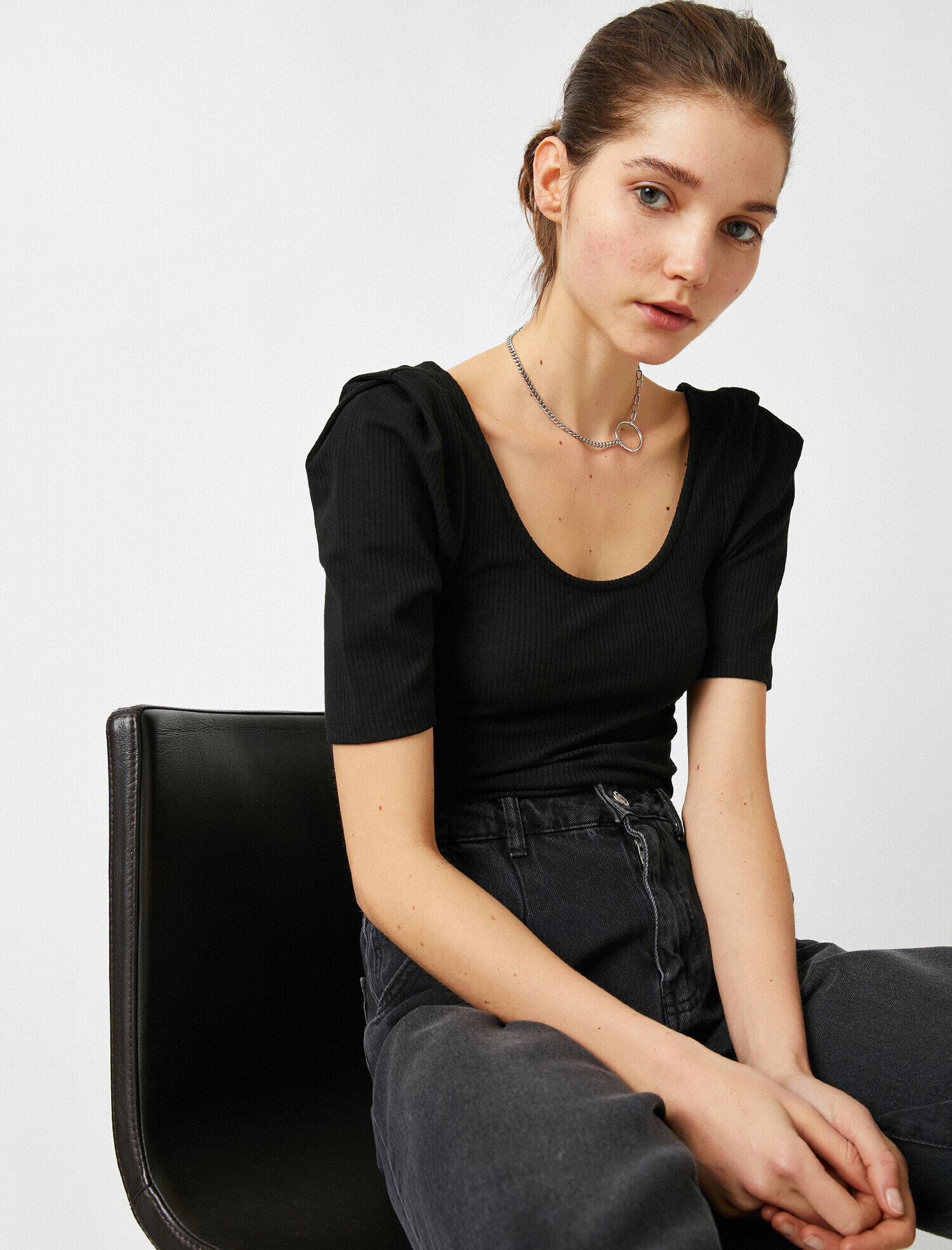   Kısa Kollu Tişört