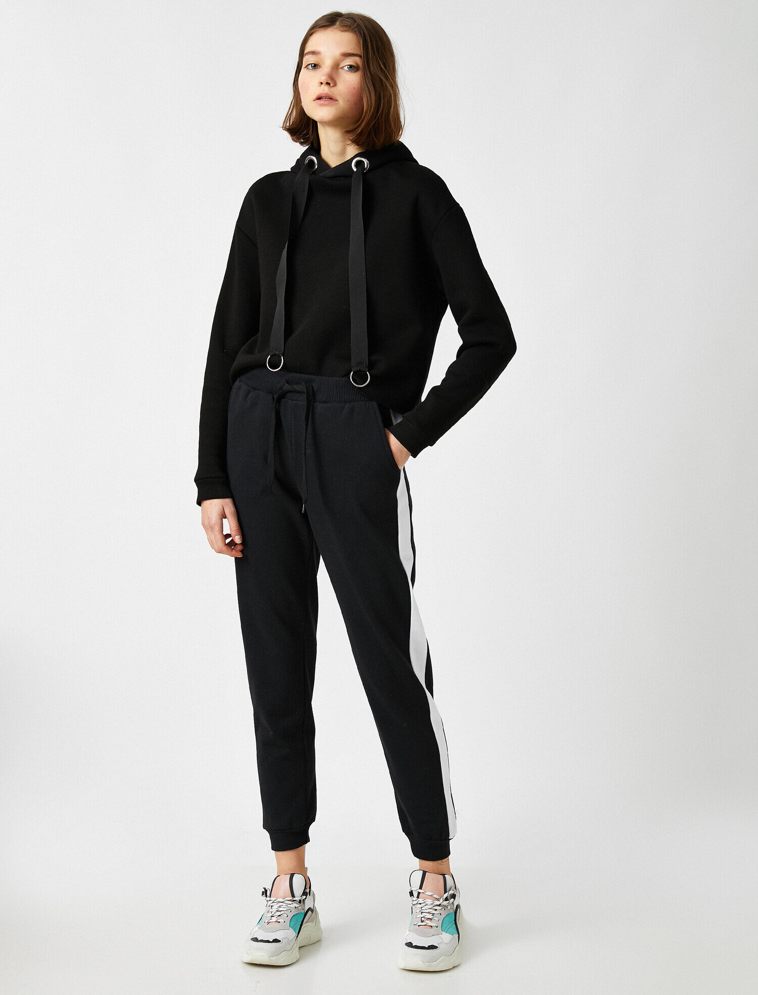 Jogger Eşofman Altı Şerit Detaylı Pamuklu