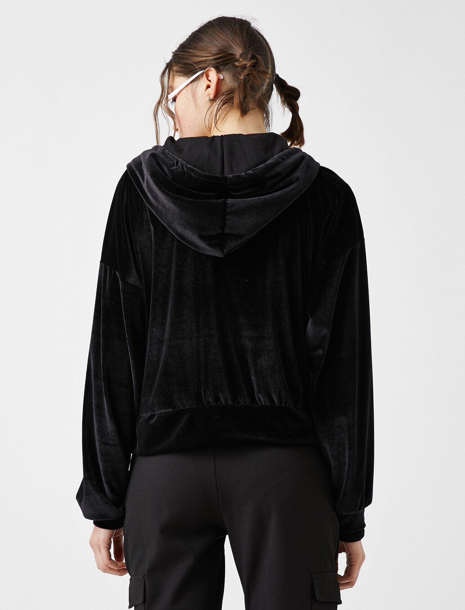   Kadife Fermuarlı Kapüşonlu Sweatshirt