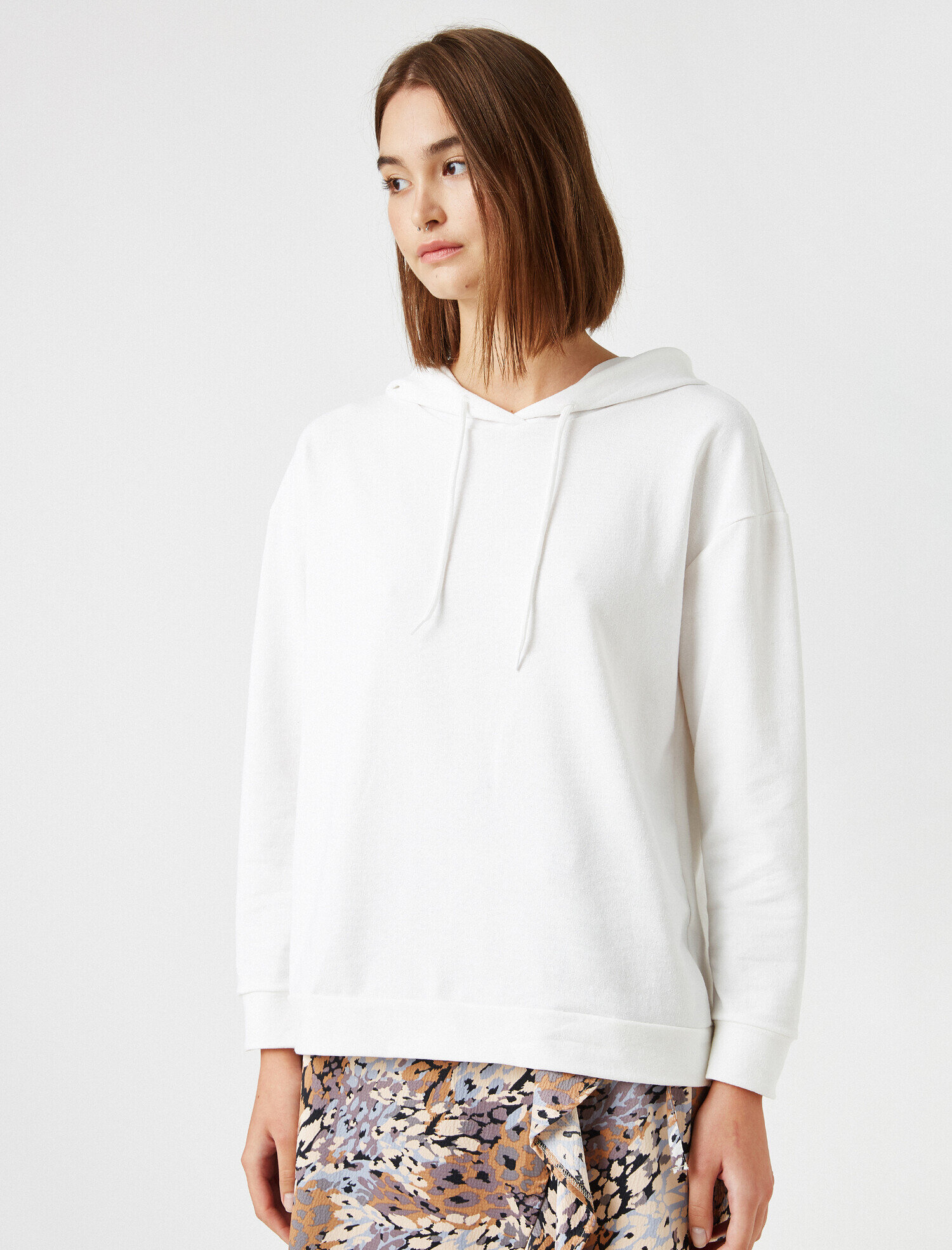   Kapüşonlu Uzun Kollu Sweatshirt