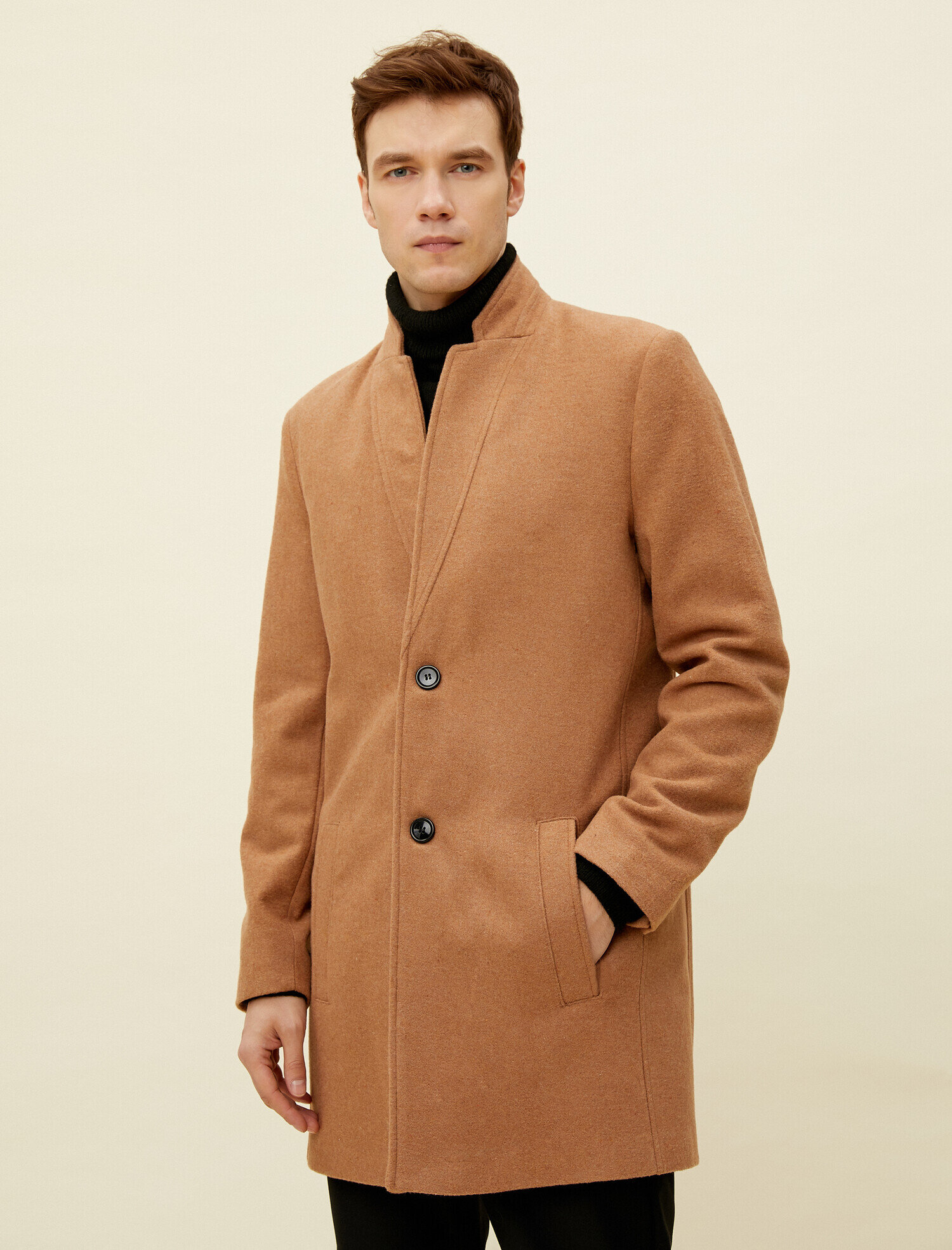 Düğmeli Kaban Cep Detaylı