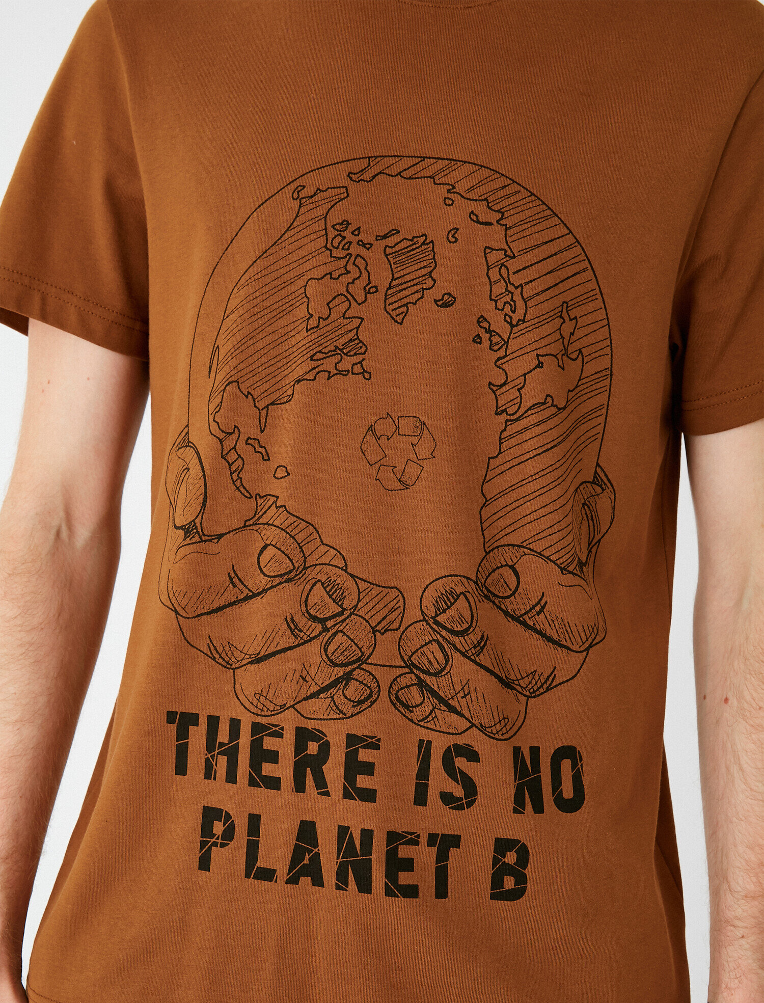   Pamuklu Baskılı Kısa Kollu Bisiklet Yaka Tişört