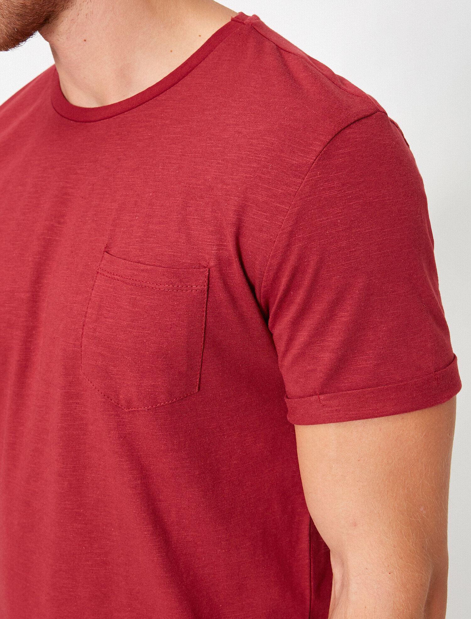 Pamuklu Bisiklet Yaka Kısa Kollu Cepli Tişört