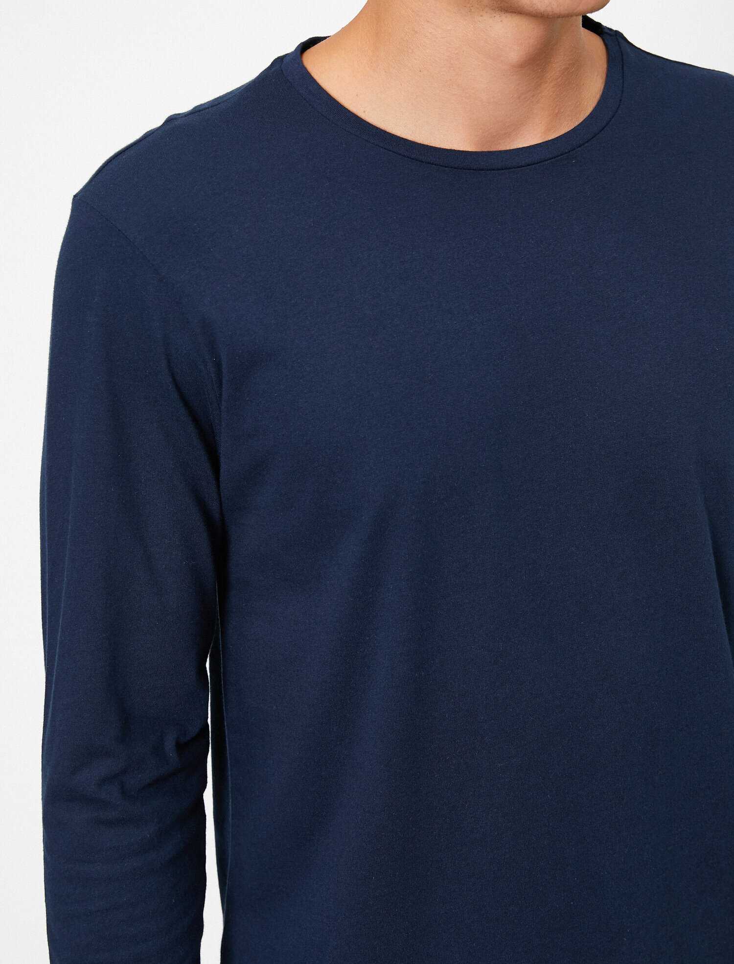   Bisiklet Yaka Uzun Kollu Basic Tişört