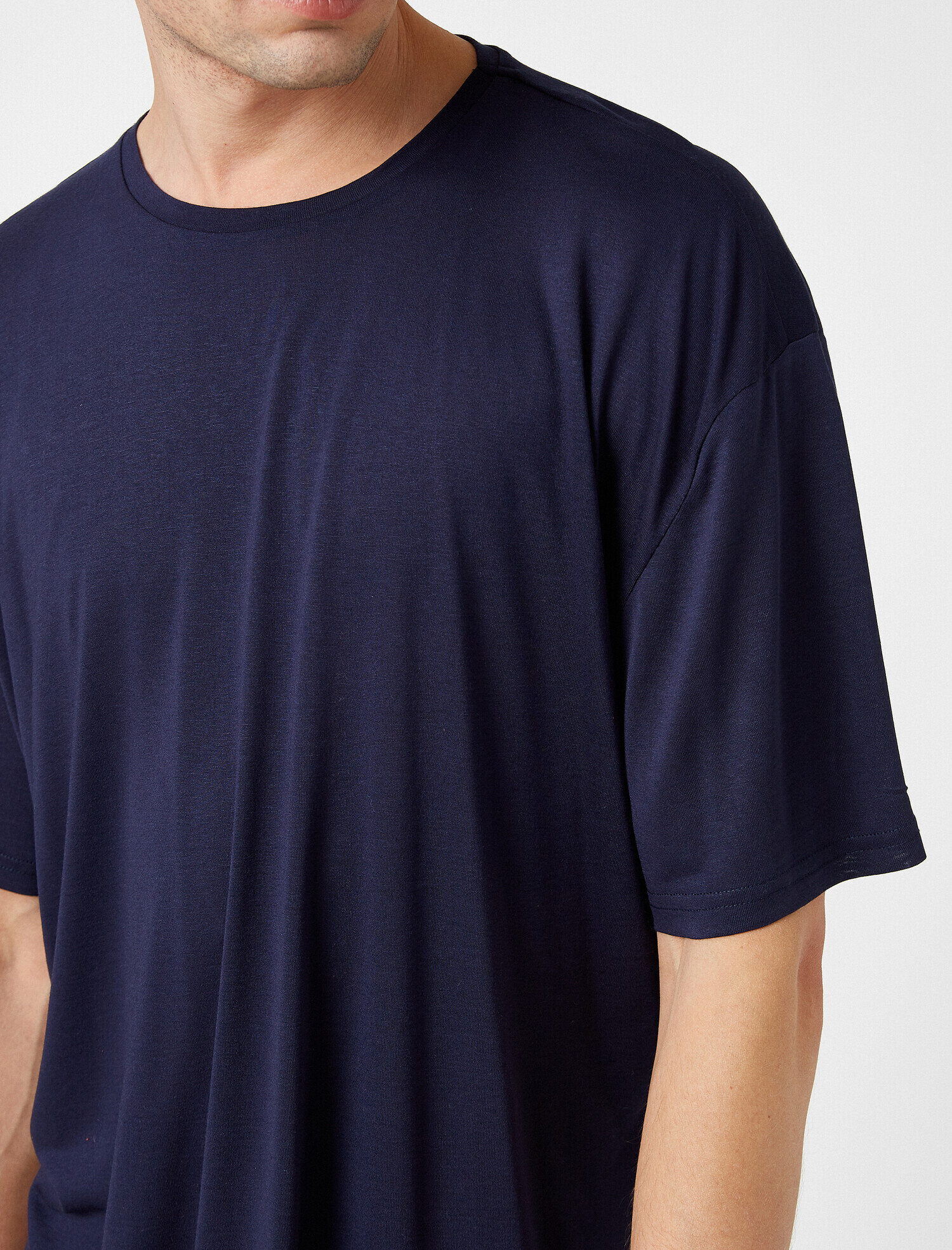   Bisiklet Yaka Kısa Kollu Tişört