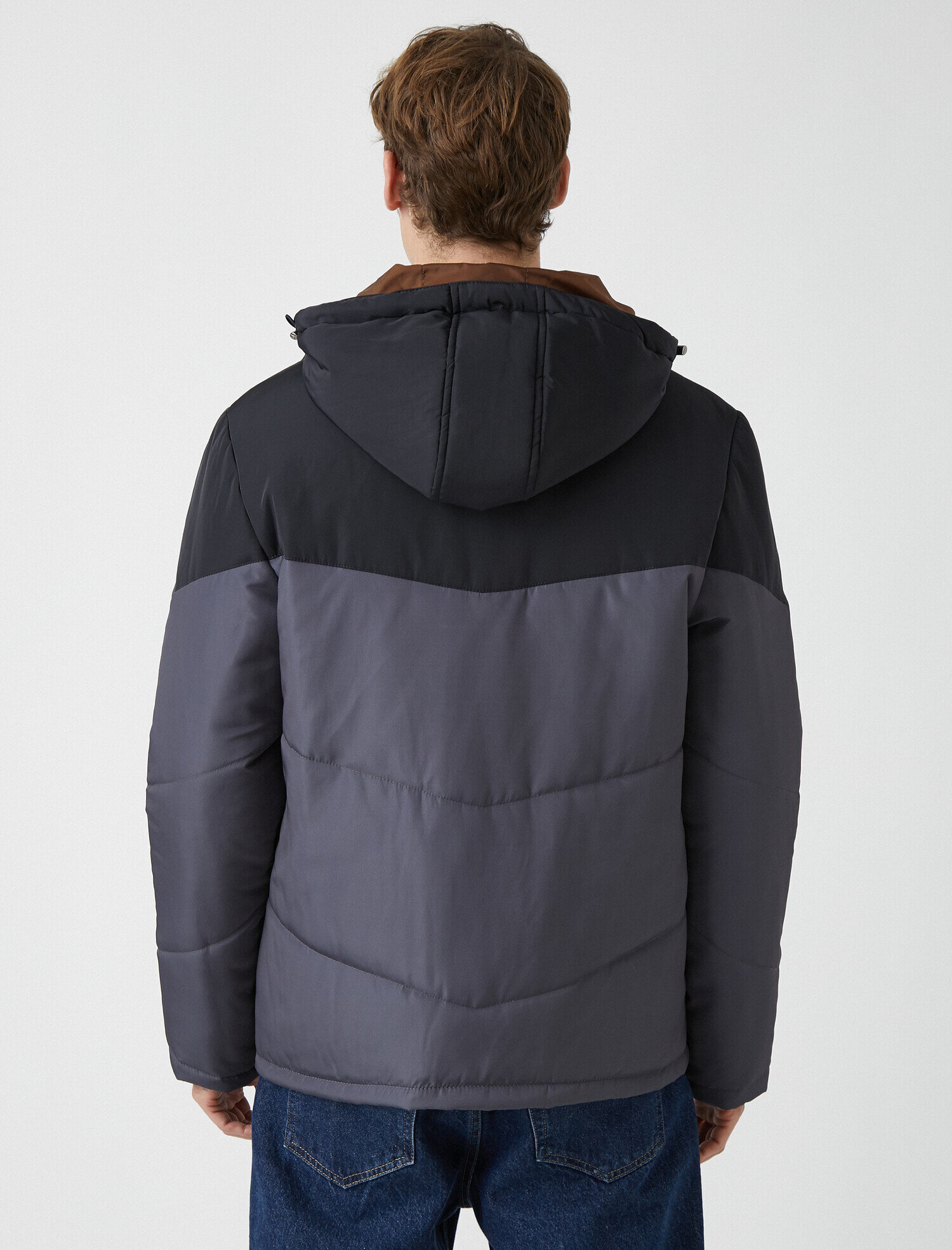   Kapüşonlu Cepli Fermuarlı Şişme Mont