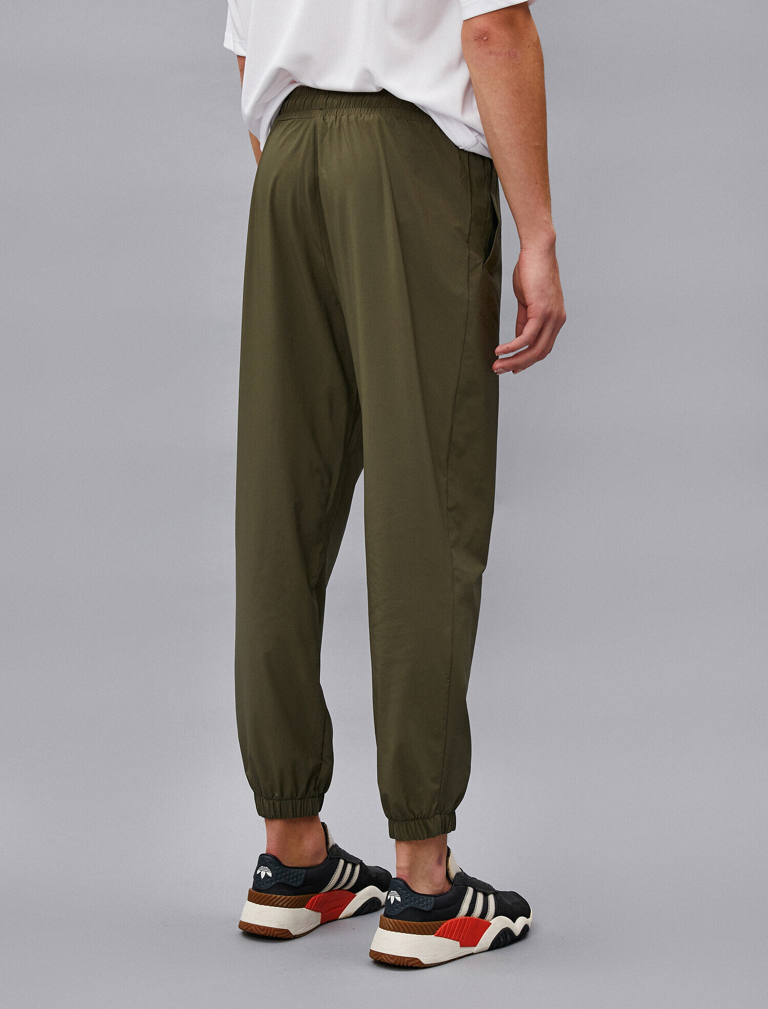   Beli Bağlamalı Cepli Fermuarlı Eşofman Altı