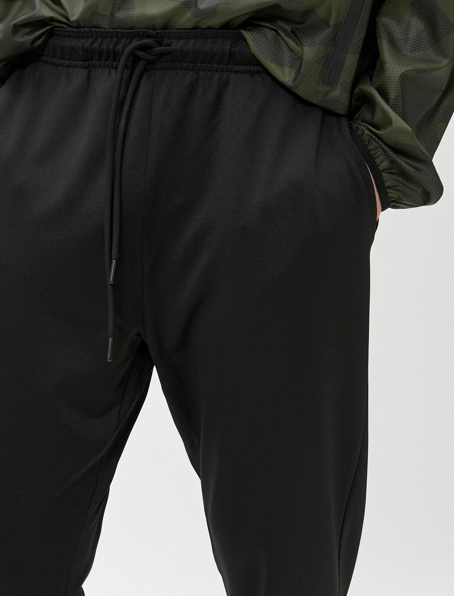   Straight Fit Cepli Paça Detaylı Eşofman Altı