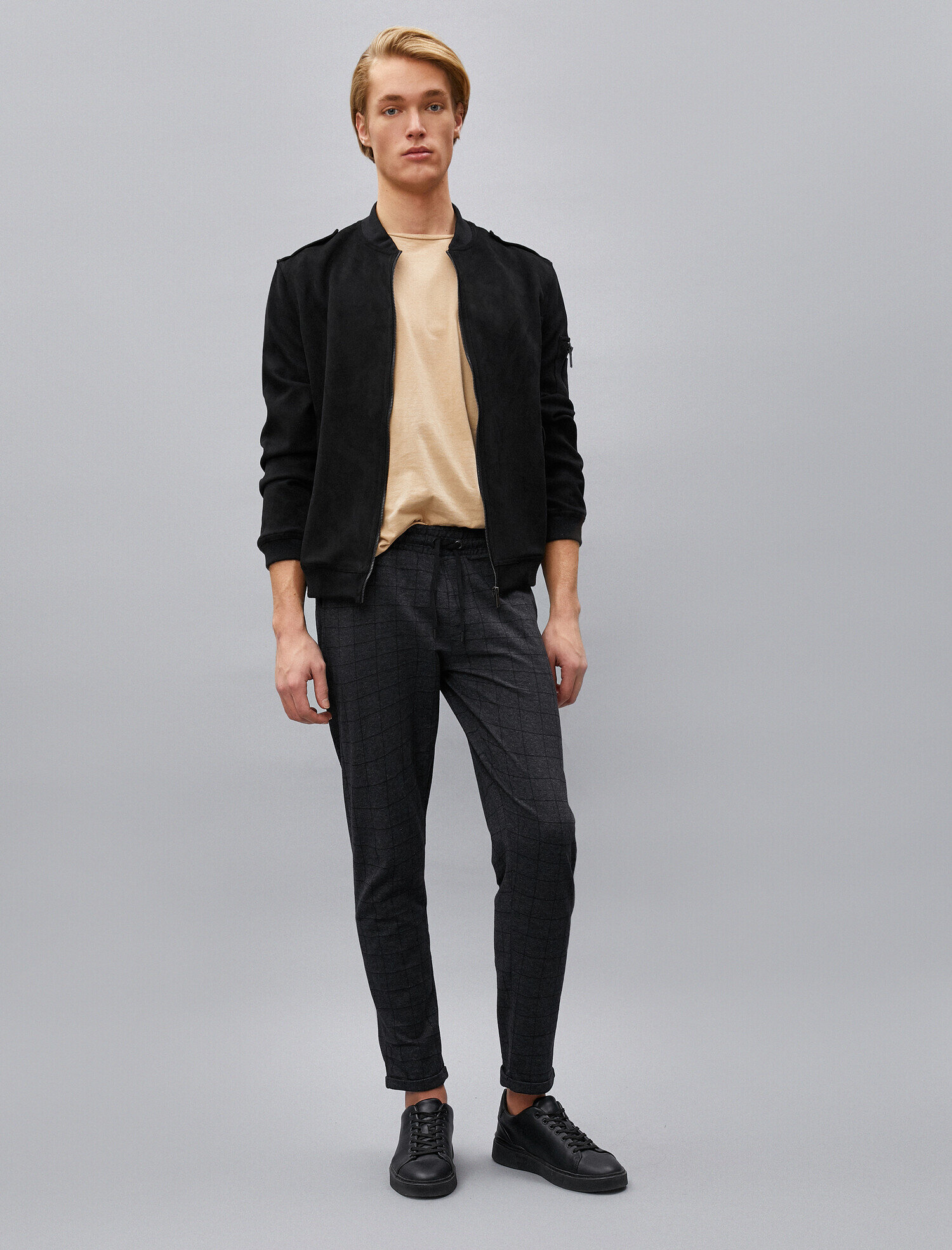   Kareli Beli Bağlamalı Eşofman Altı