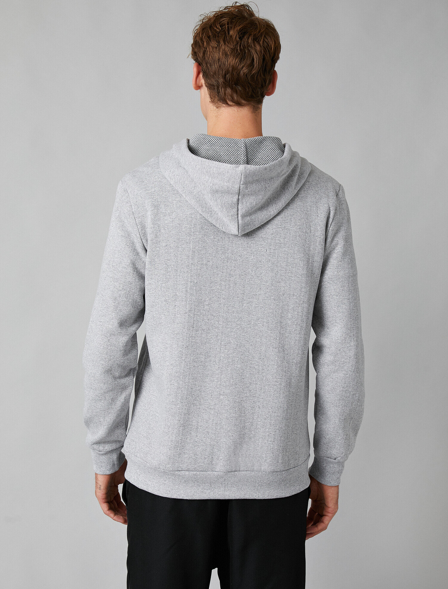   Uzun Kollu Kapüşonlu Fermuarlı Sweatshirt