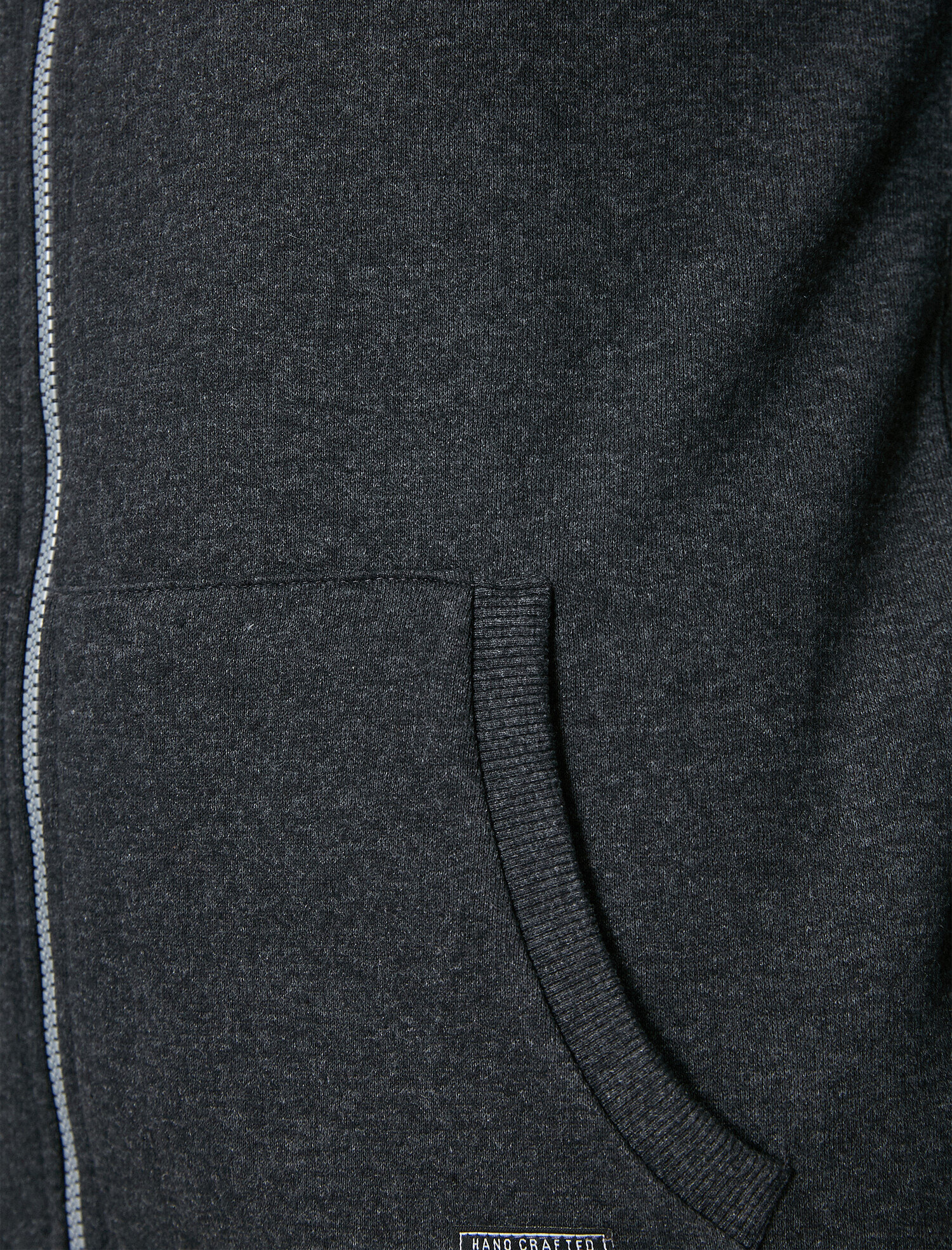   Uzun Kollu Kapüşonlu Fermuarlı Sweatshirt