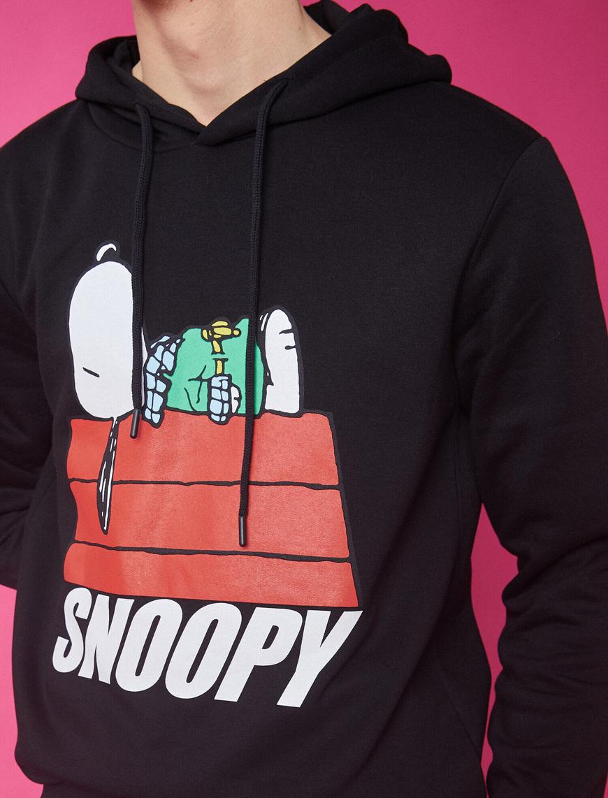   Snoopy Lisanslı Baskılı Kapüşonlu Uzun Kollu Sweatshirt