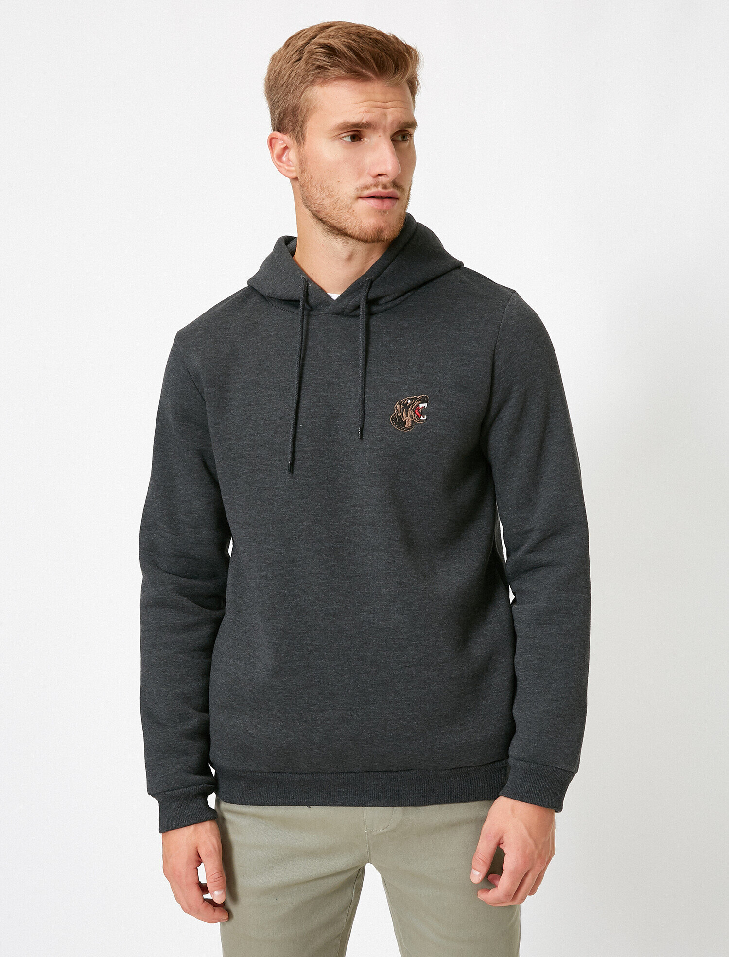   Kapüşonlu Uzun Kollu Sweatshirt