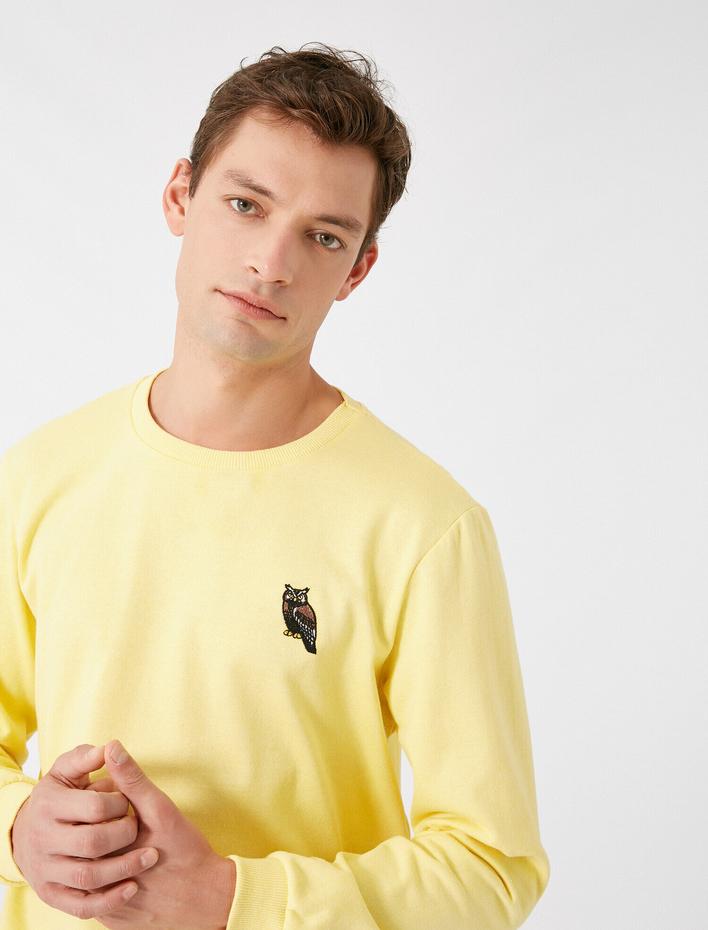  Bisiklet Yaka İşlemeli Uzun Kollu Sweatshirt