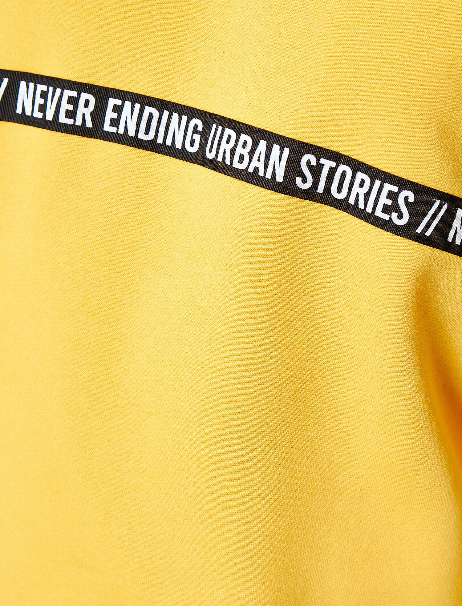   Bisiklet Yaka Uzun Kollu Baskılı Sweatshirt