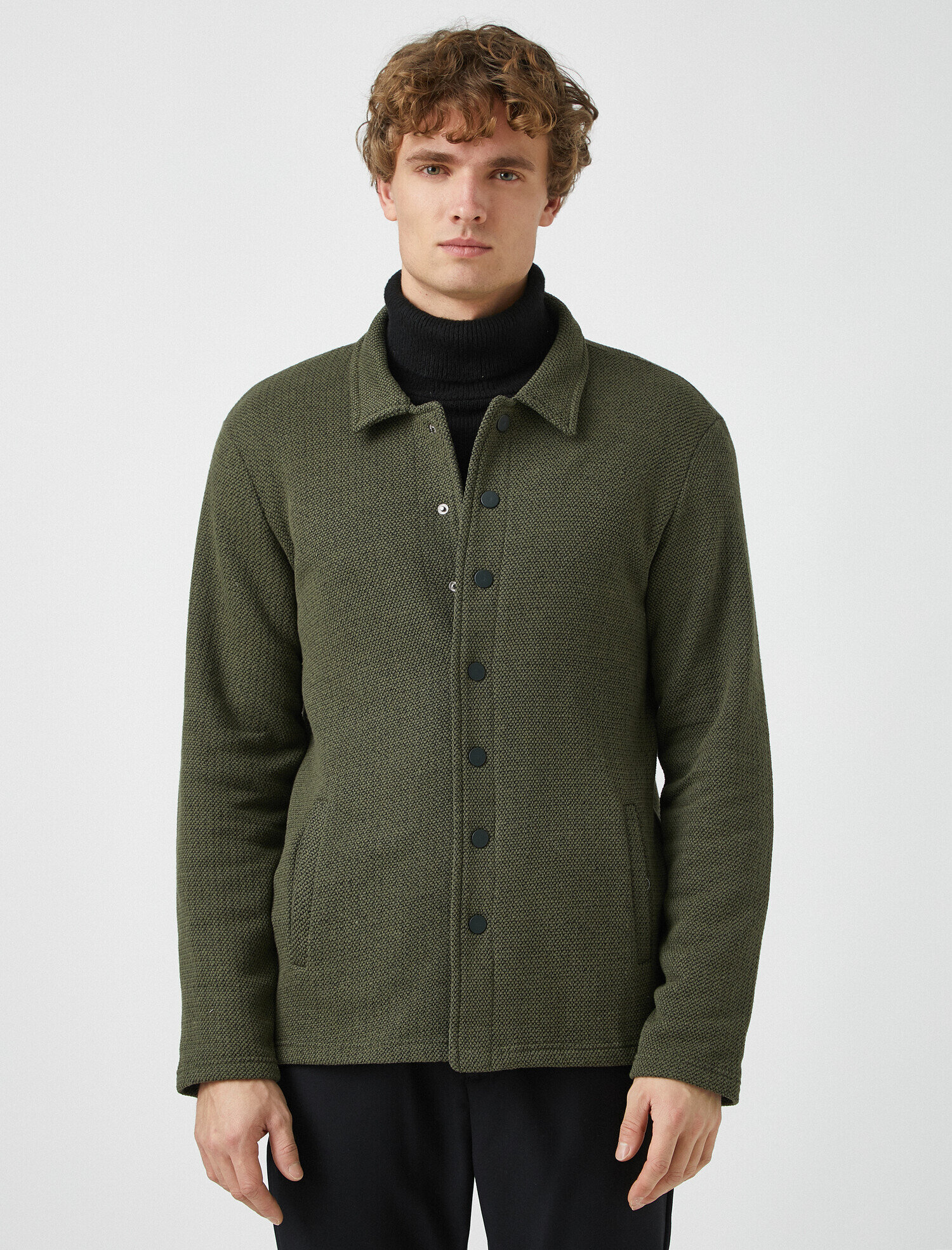   Gömlek Yaka Düğmeli Hırka