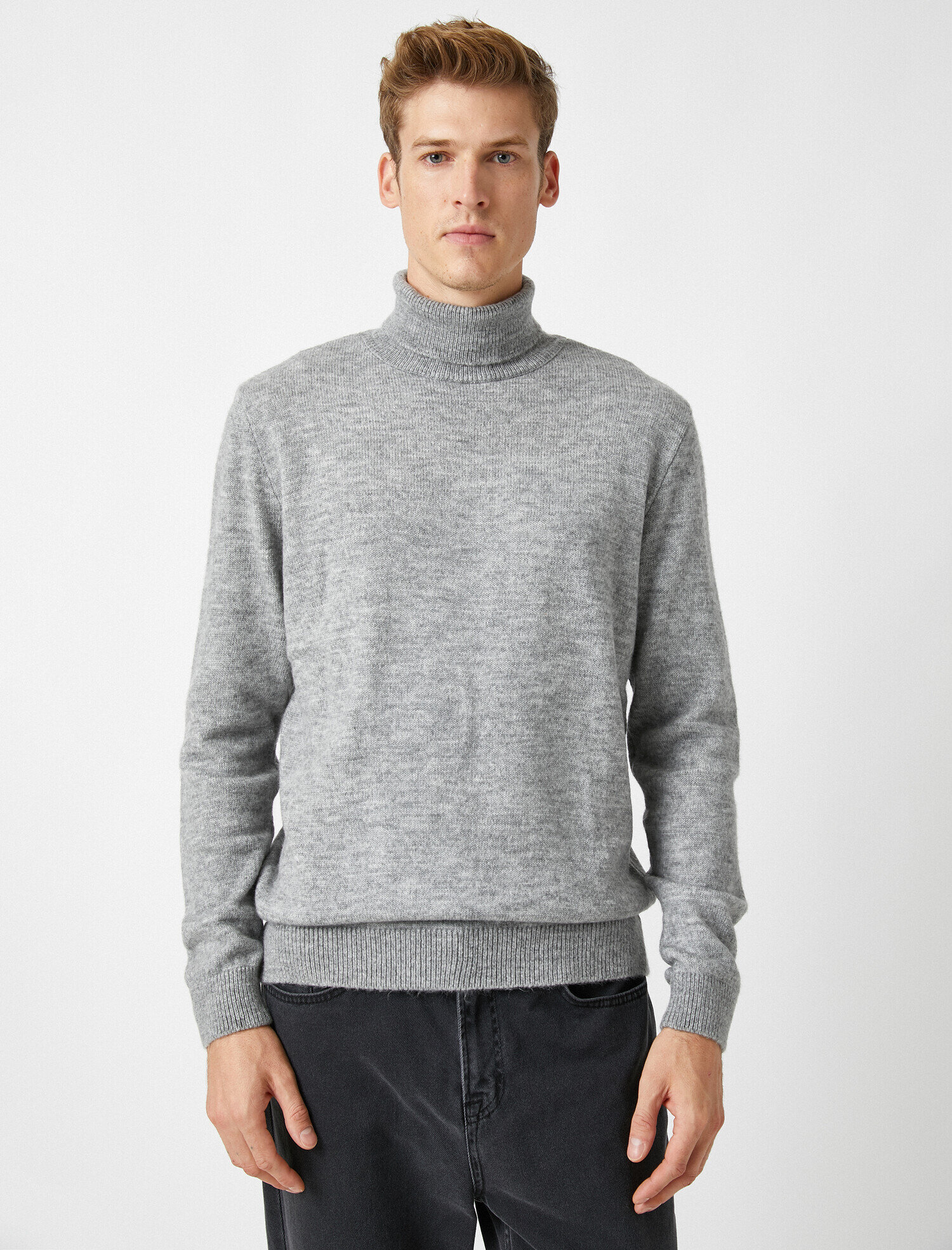   Boğazlı Triko Kazak Uzun Kollu