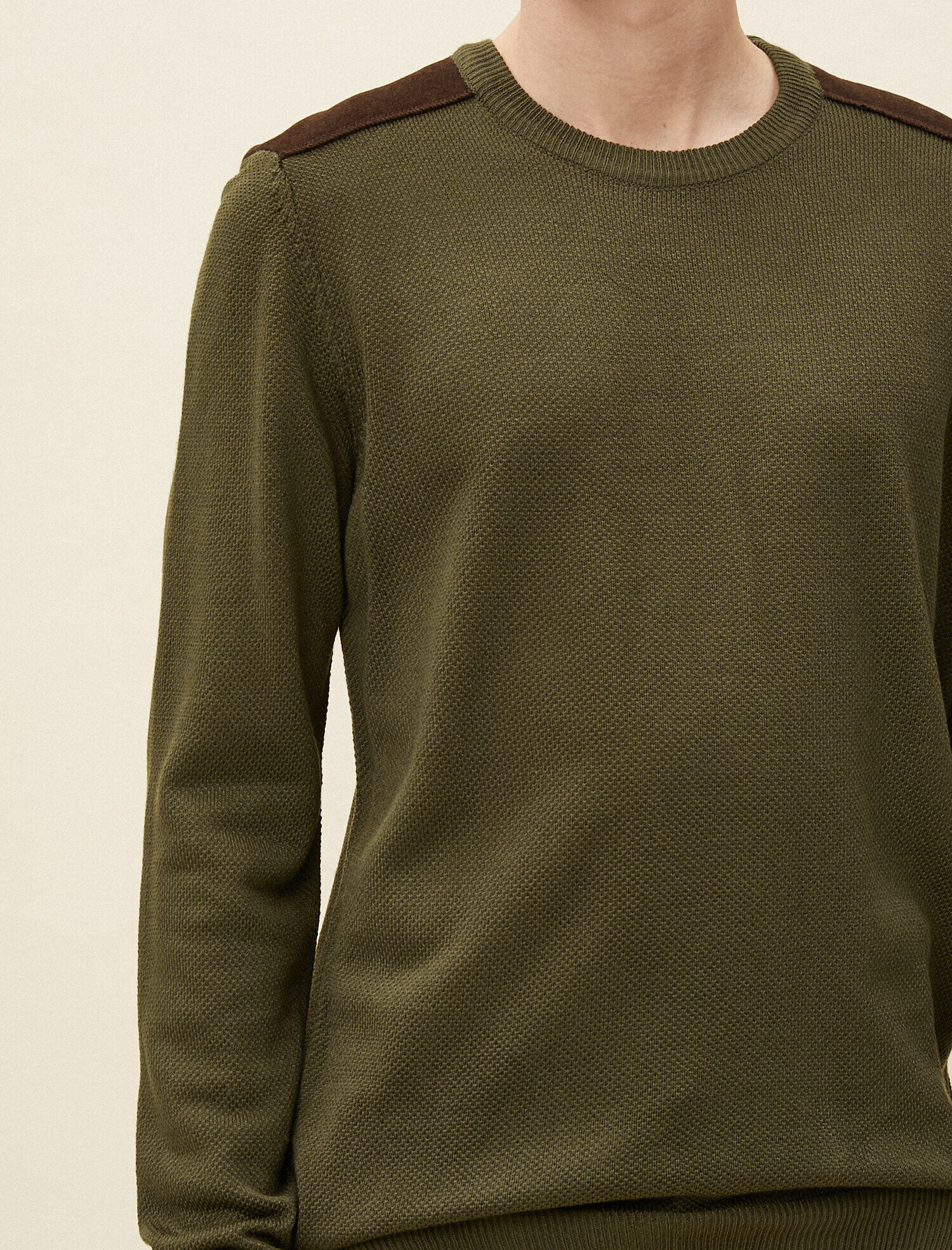   Omuz Detaylı Kazak Bisiklet Yaka