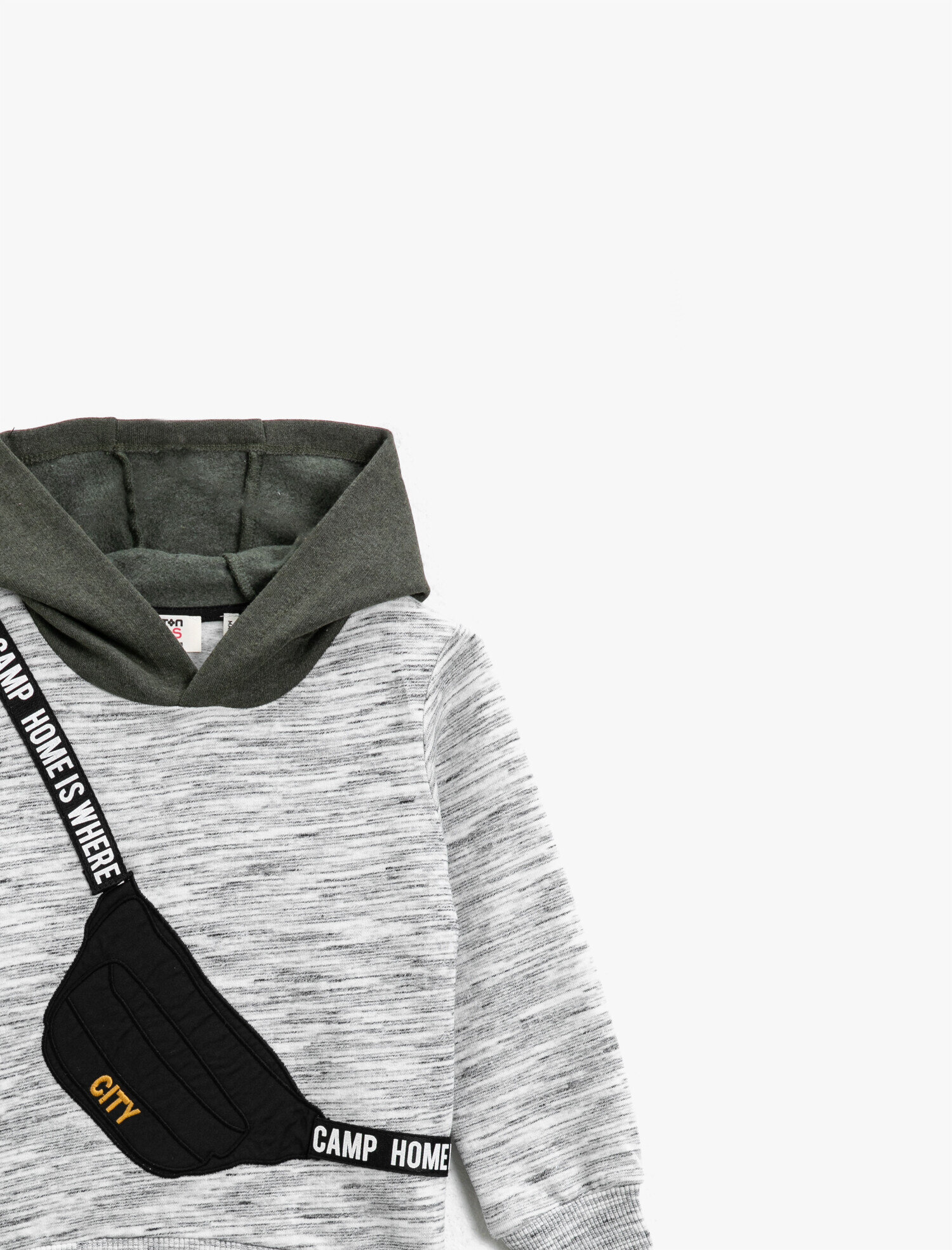 Erkek Çocuk Aplikeli Kapüşonlu Uzun Kollu Sweatshirt