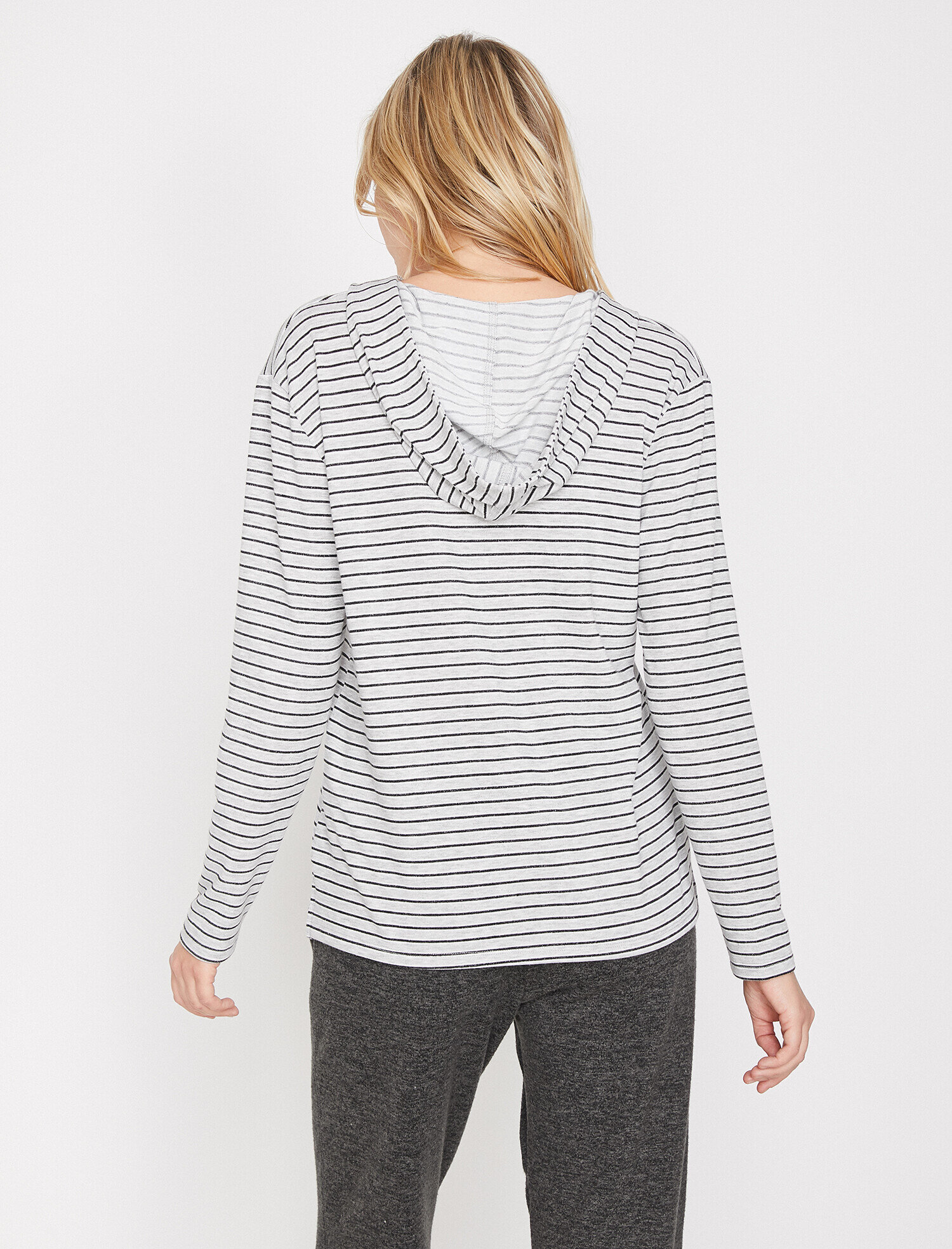   Kapüşonlu Pijama Üstü