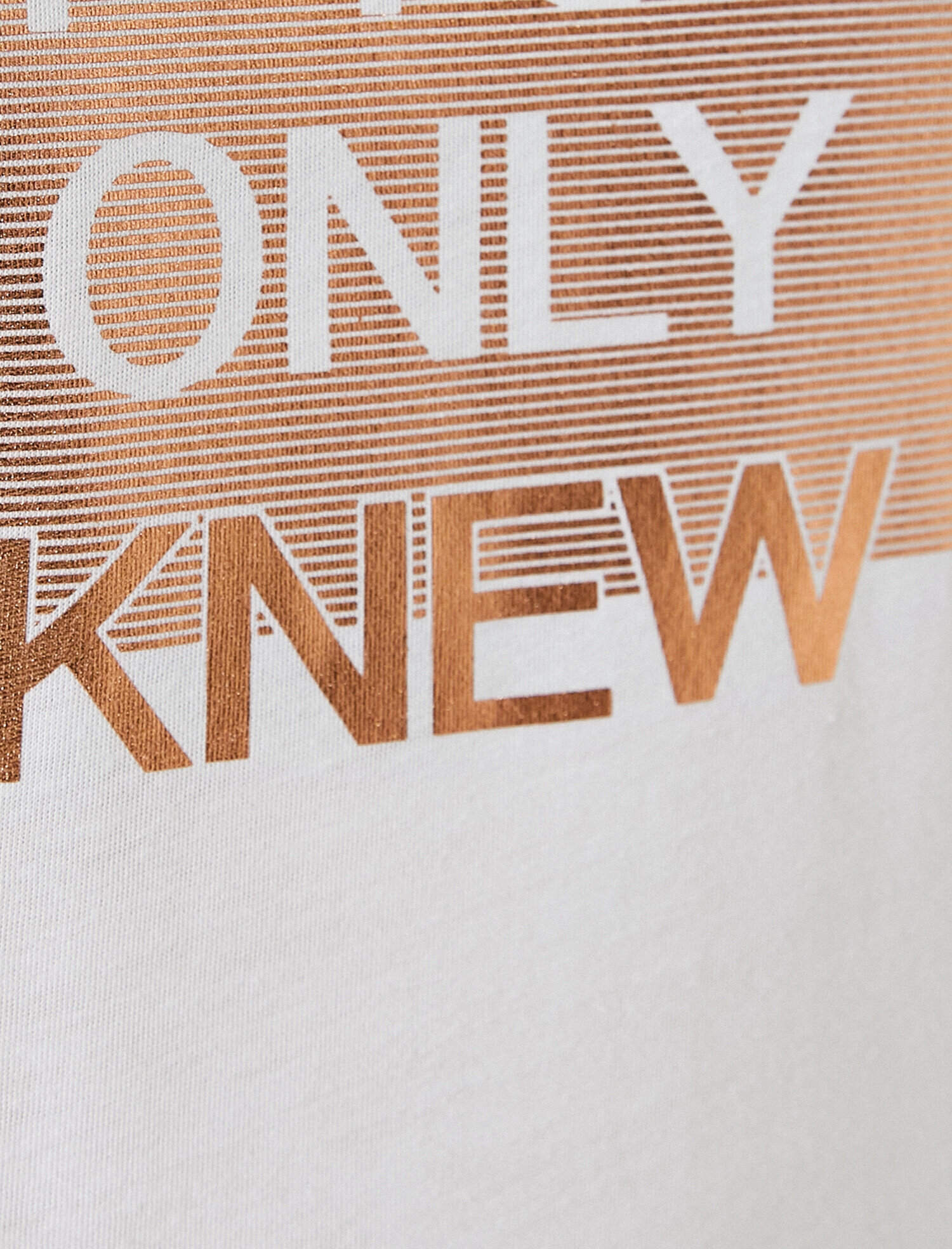   Yazılı Baskılı Tişört