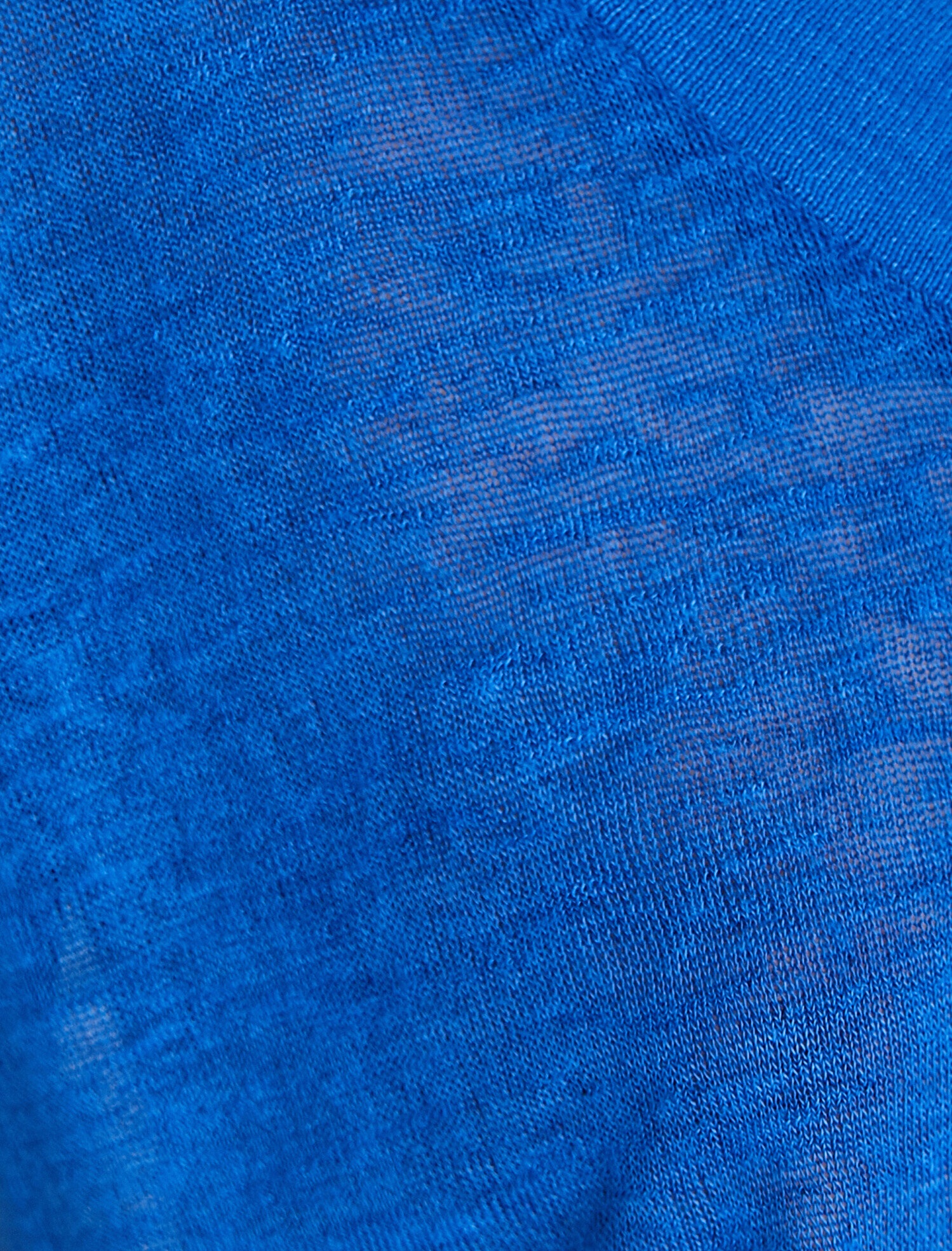   Keten Görünümlü V Yaka Tişört