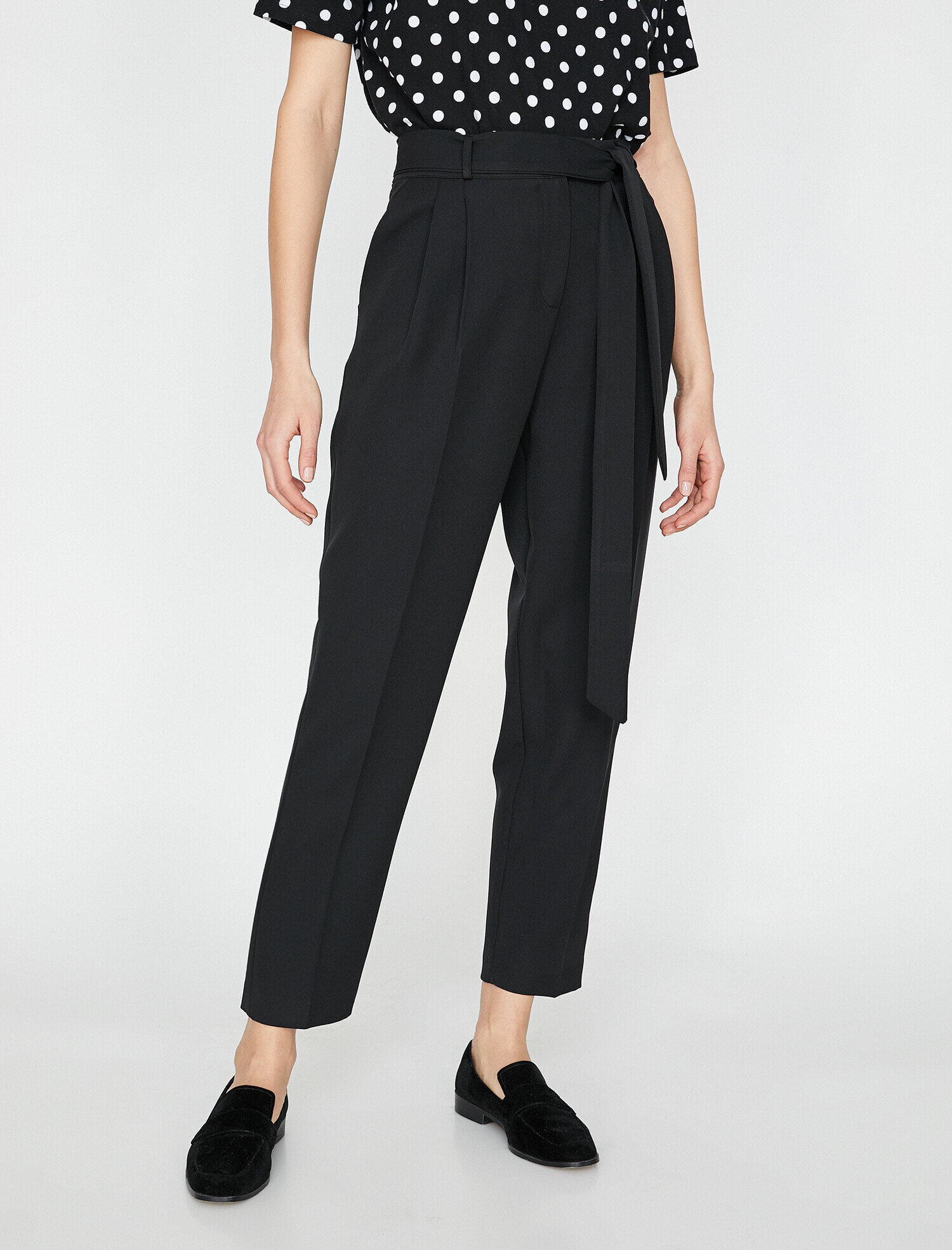 Kemer Detaylı Pantolon