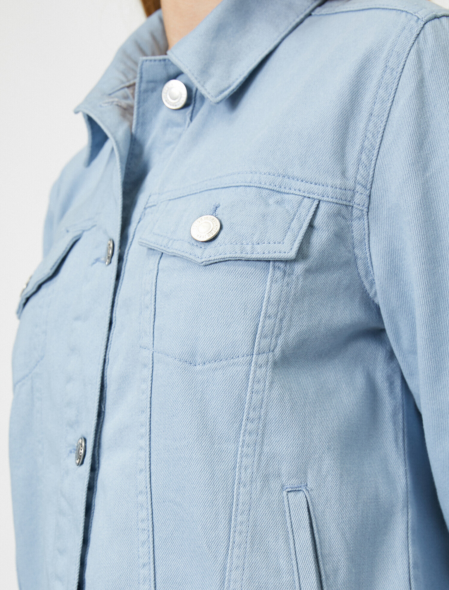   Düğme Detaylı Jean Ceket