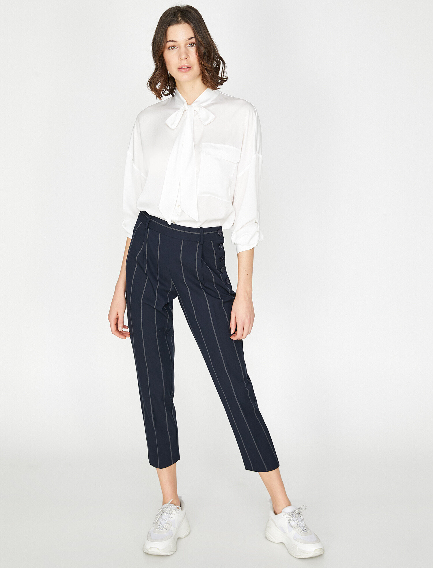   Bağlama Detaylı Gömlek