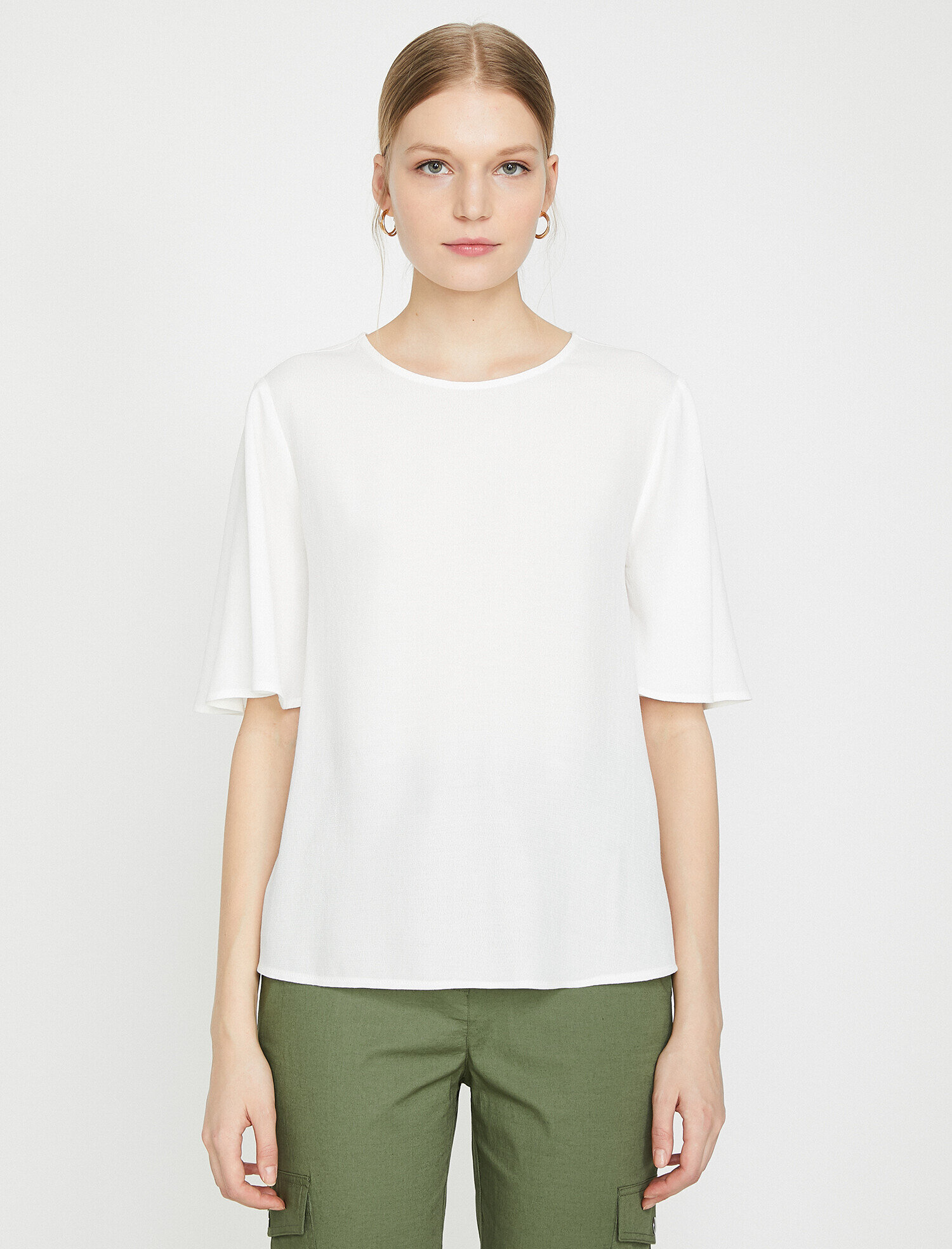   Şerit Detaylı Bluz