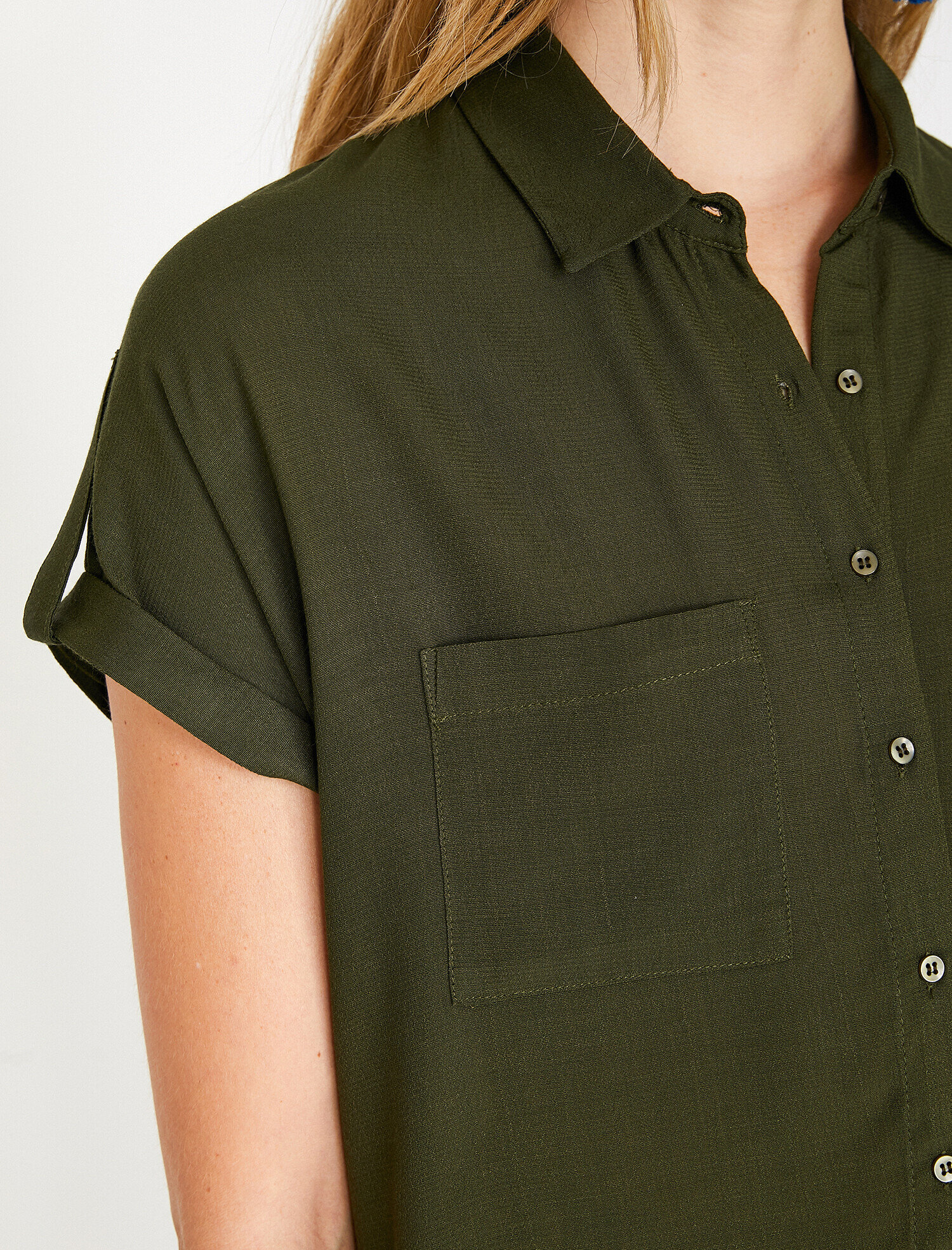   Cep Detaylı Gömlek