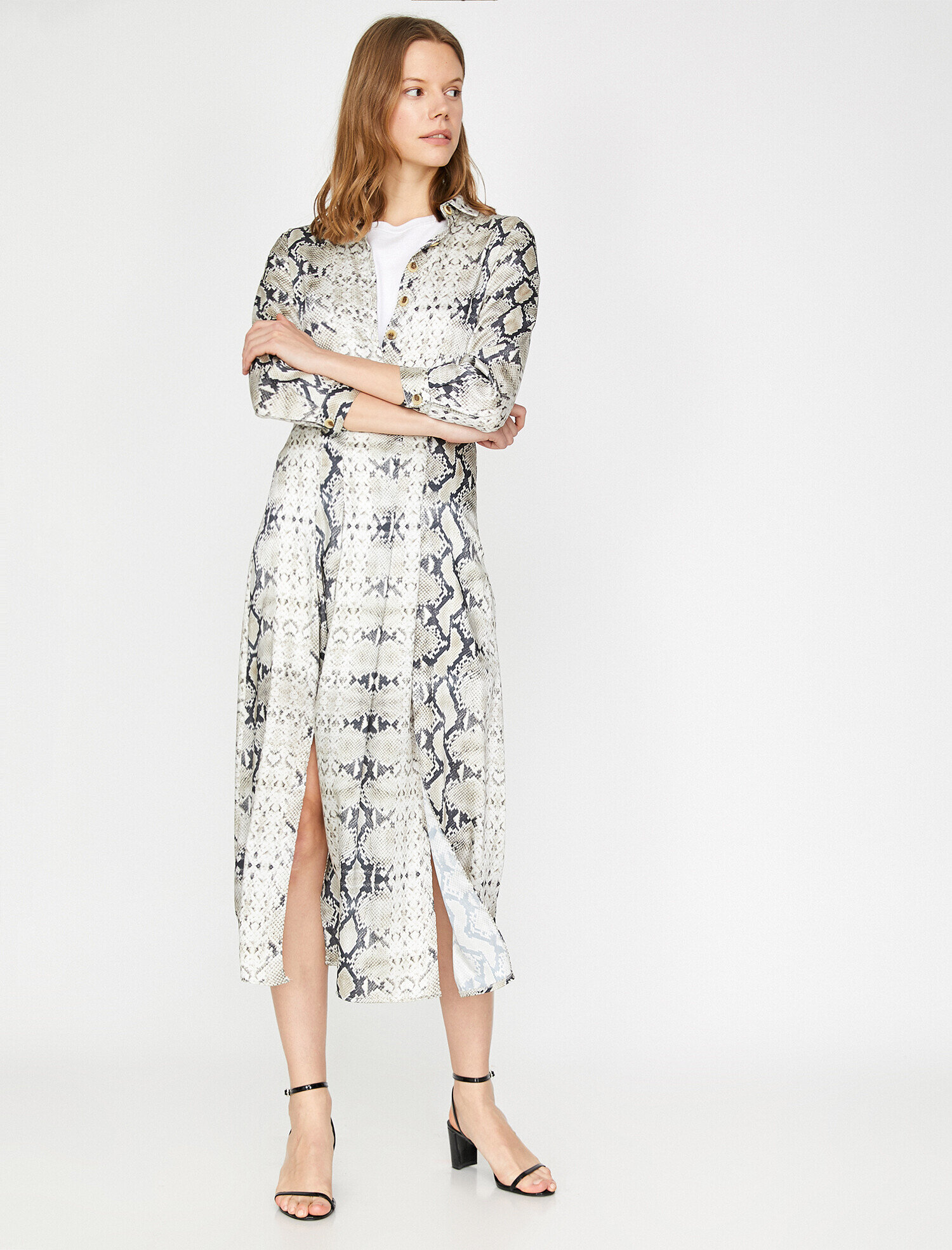 Yılan Derisi Desenli Elbise