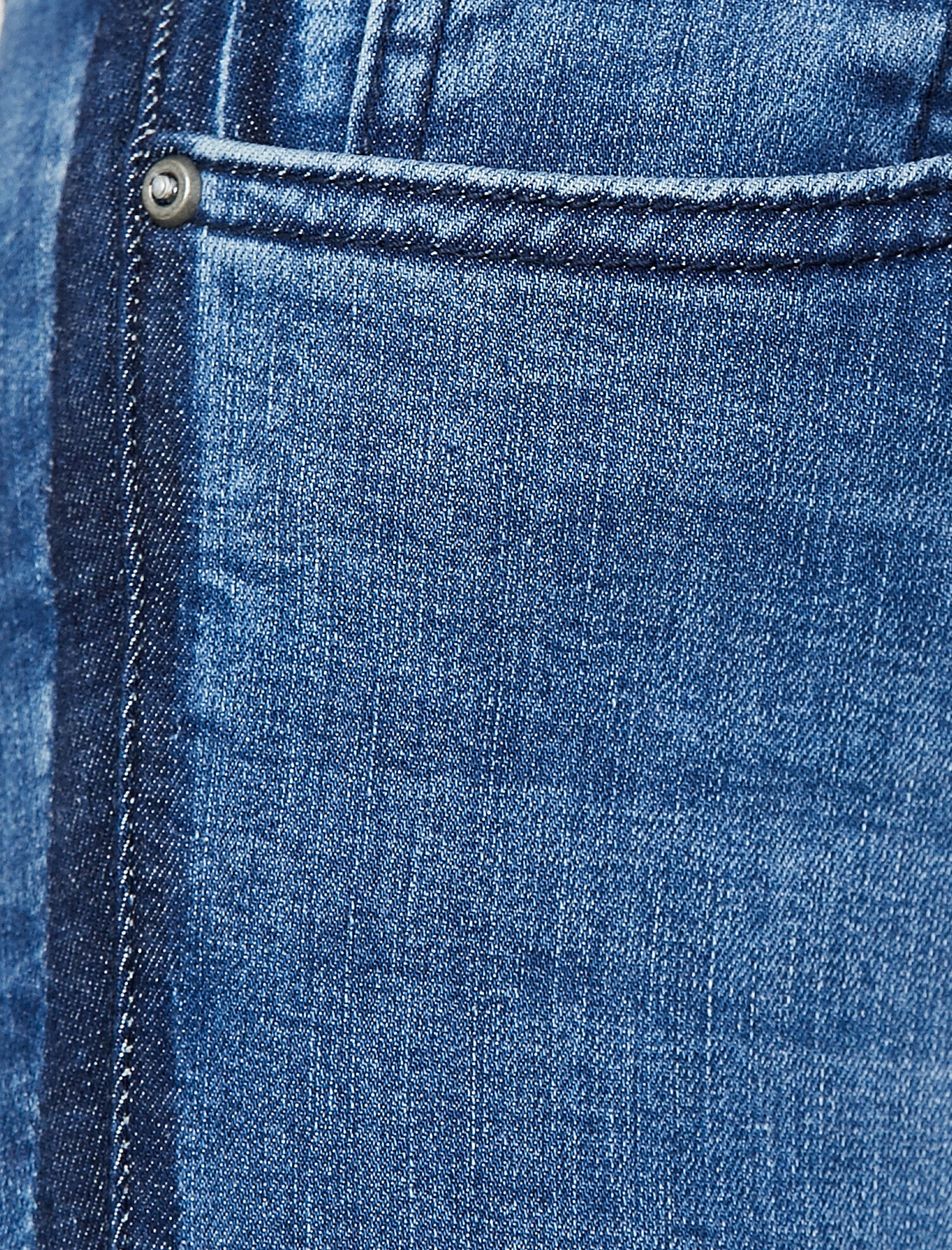   Şerit Detaylı Jean Pantolon