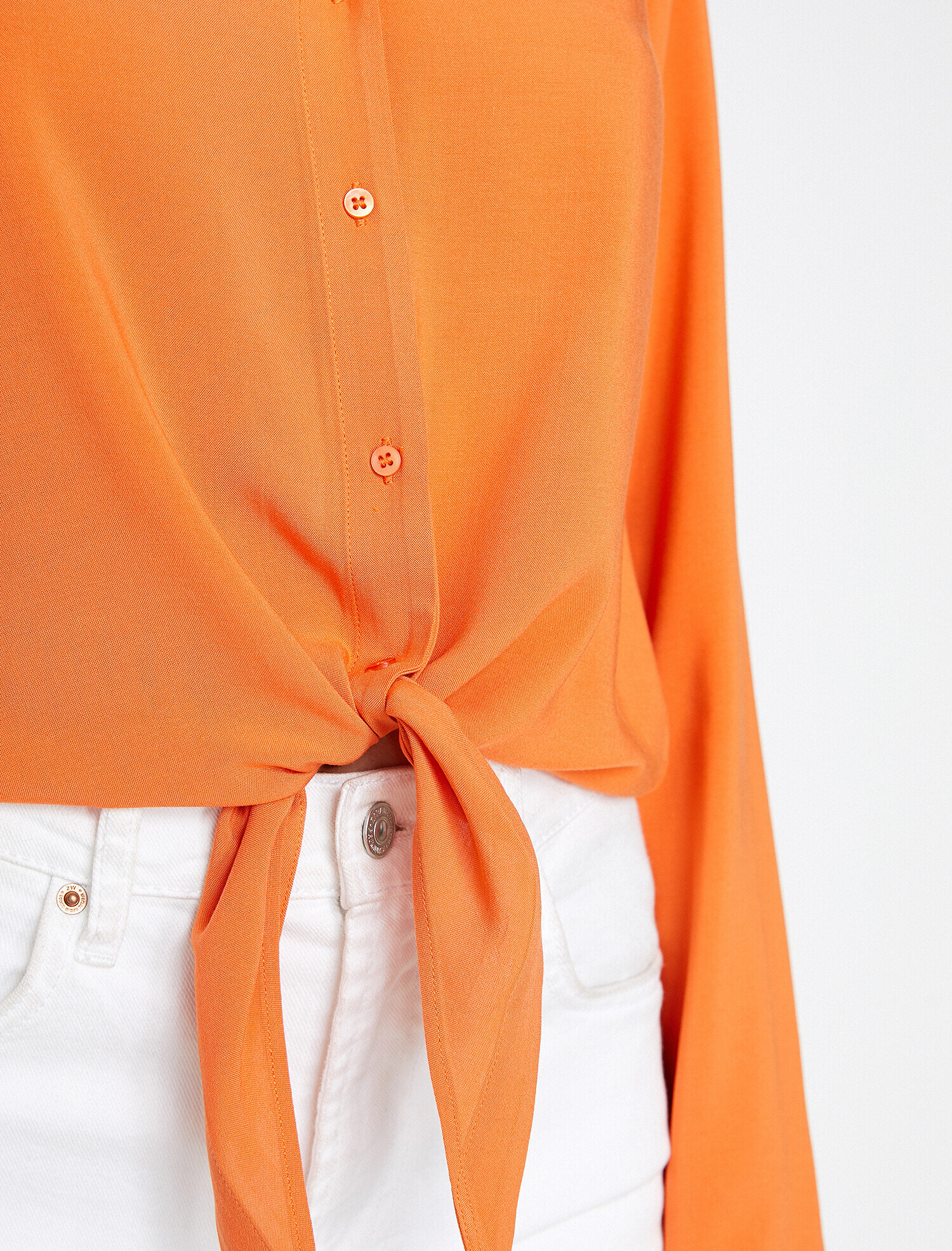   Bağlama Detaylı Bluz