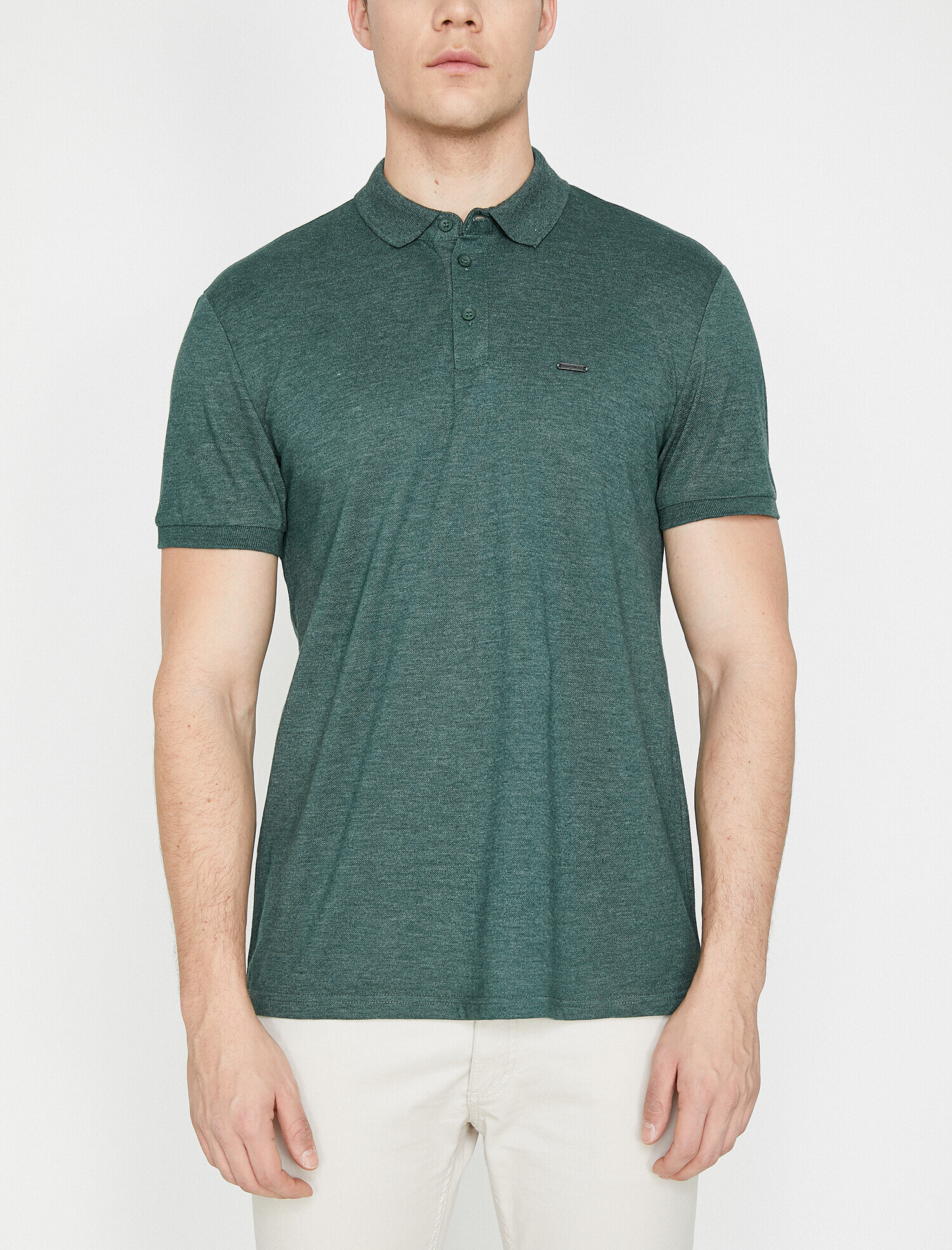 Polo Yaka Metal Logo Detaylı Slim Fit Tişört