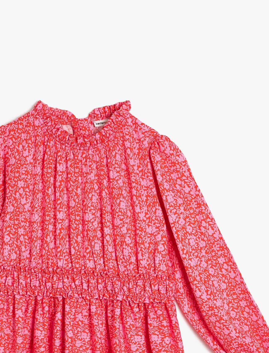  Kız Çocuk Çiçekli İnce Dökümlü Kumaştan Katkat Fırfırlı Orta Boy Elbise