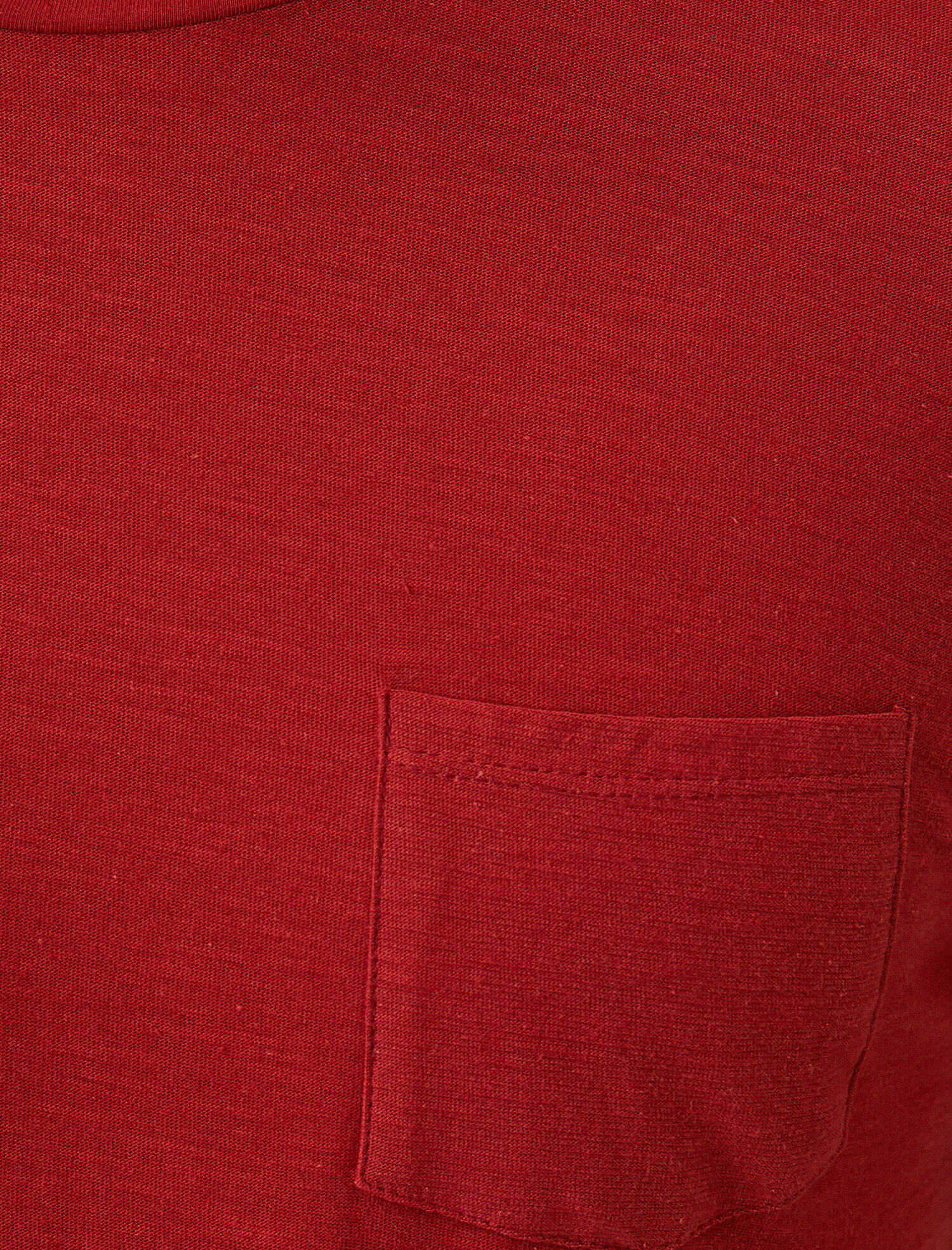 Bisiklet Yaka Tişört Cep Detaylı