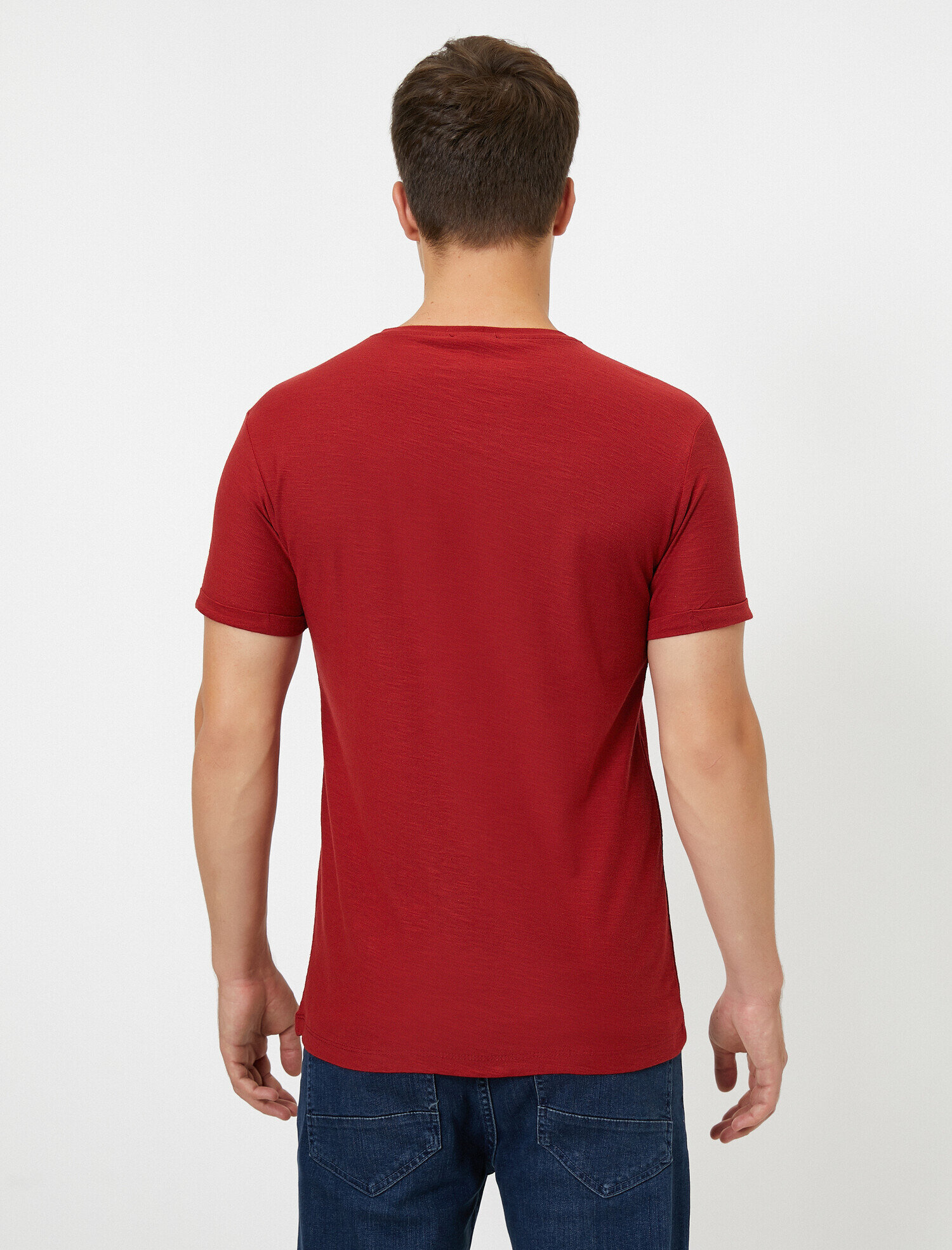 Bisiklet Yaka Tişört Cep Detaylı