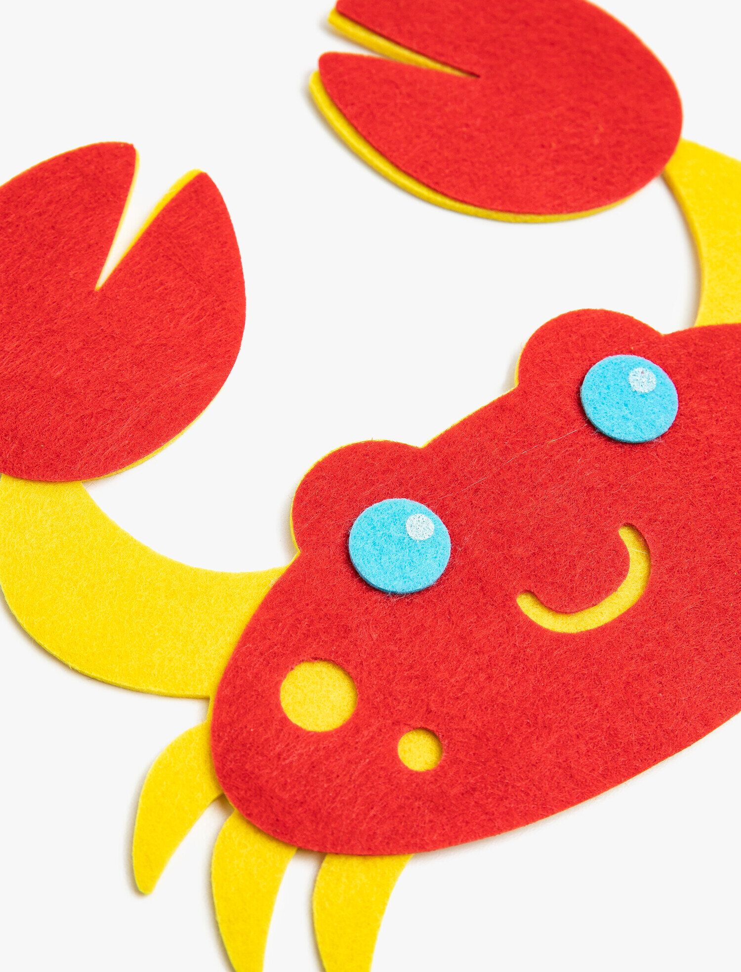  Kadın Yengeç Figürlü Keçe Duvar Süsü