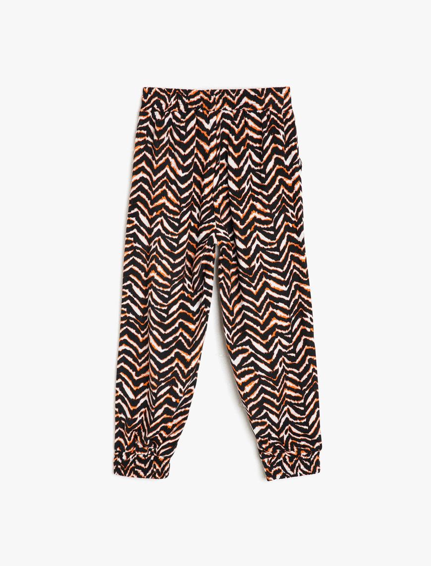  Kız Çocuk Zebra Desenli Dökümlü Kumaştan Beli Lastikli Bol Harem Pantolon