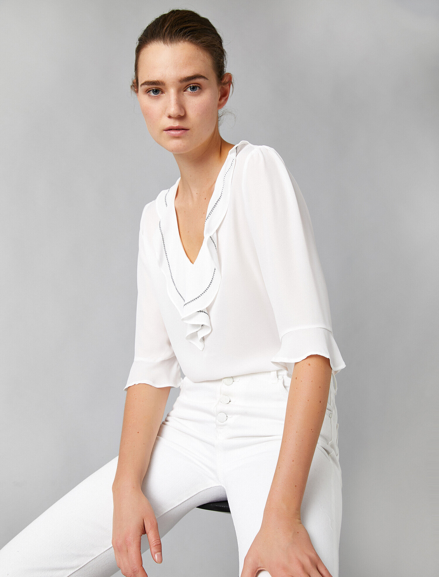   3/4 Kol V Yaka Volanlı Bluz