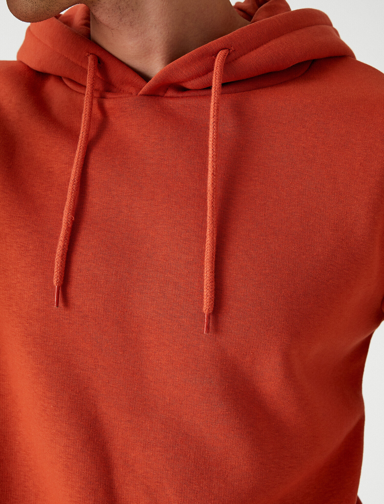 Basic Kapşonlu Sweatshirt Şardonlu