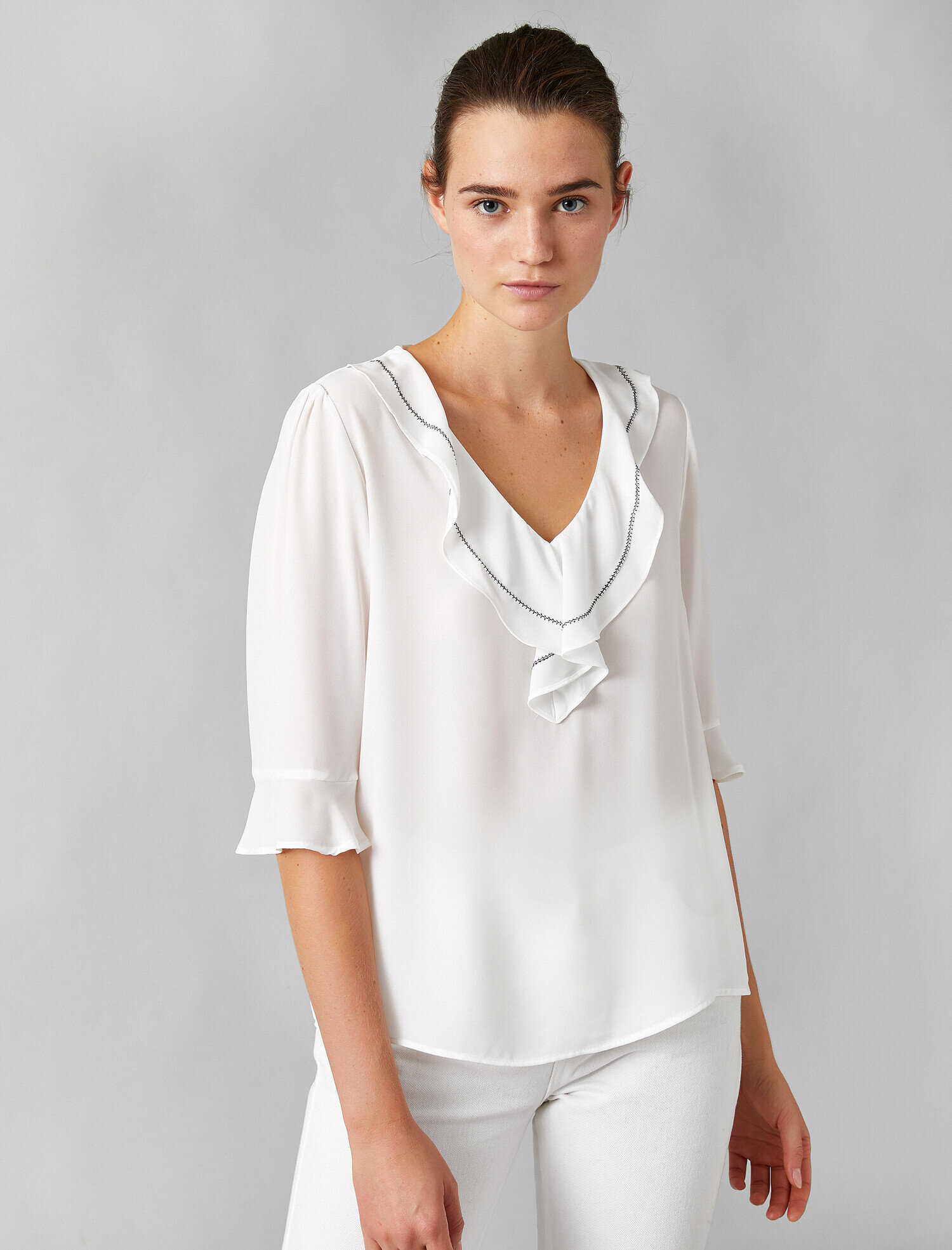   3/4 Kol V Yaka Volanlı Bluz