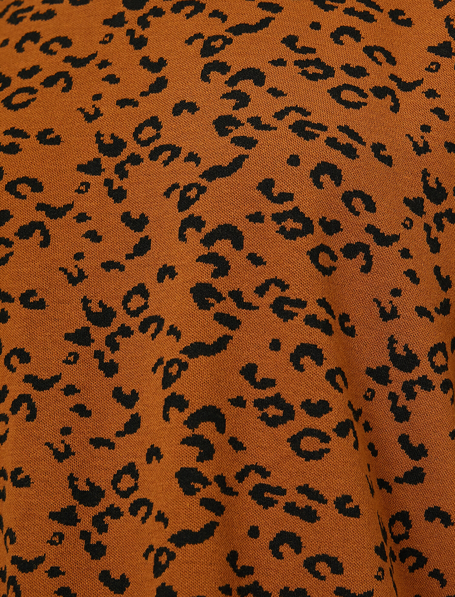   Leopar Desenli Tişört
