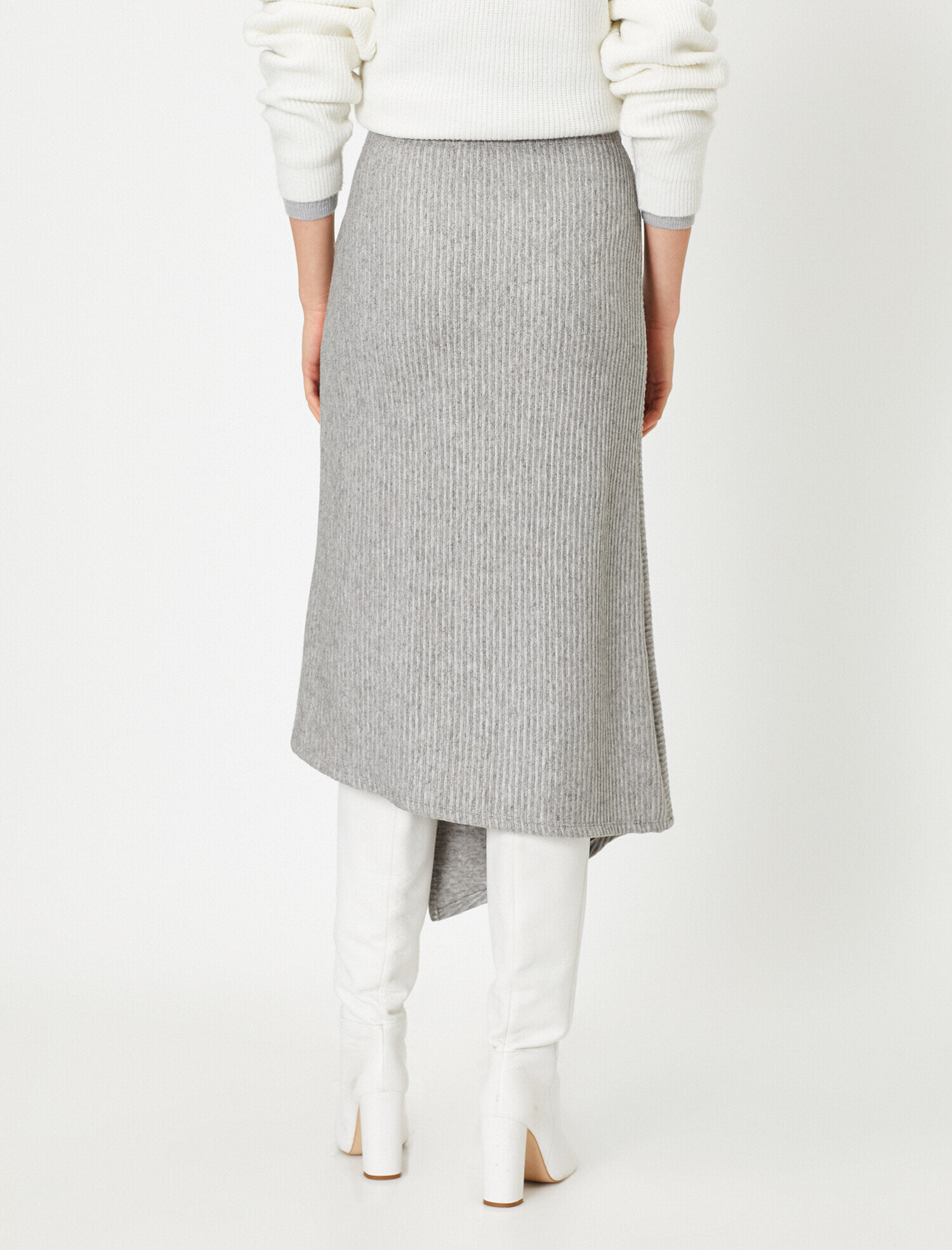   Çizgi Detaylı Triko Görünümlü Etek