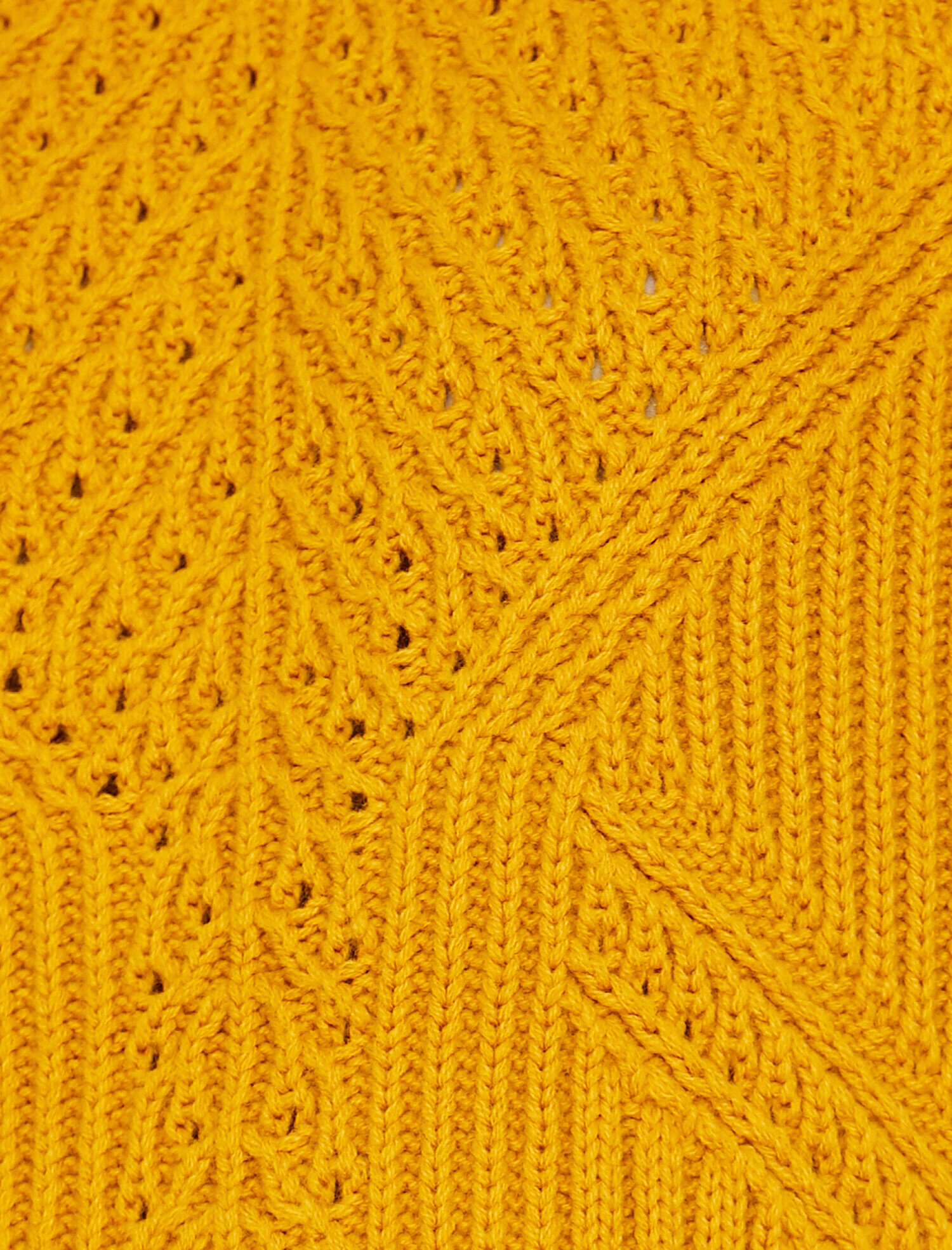   Örgülü Triko Kazak