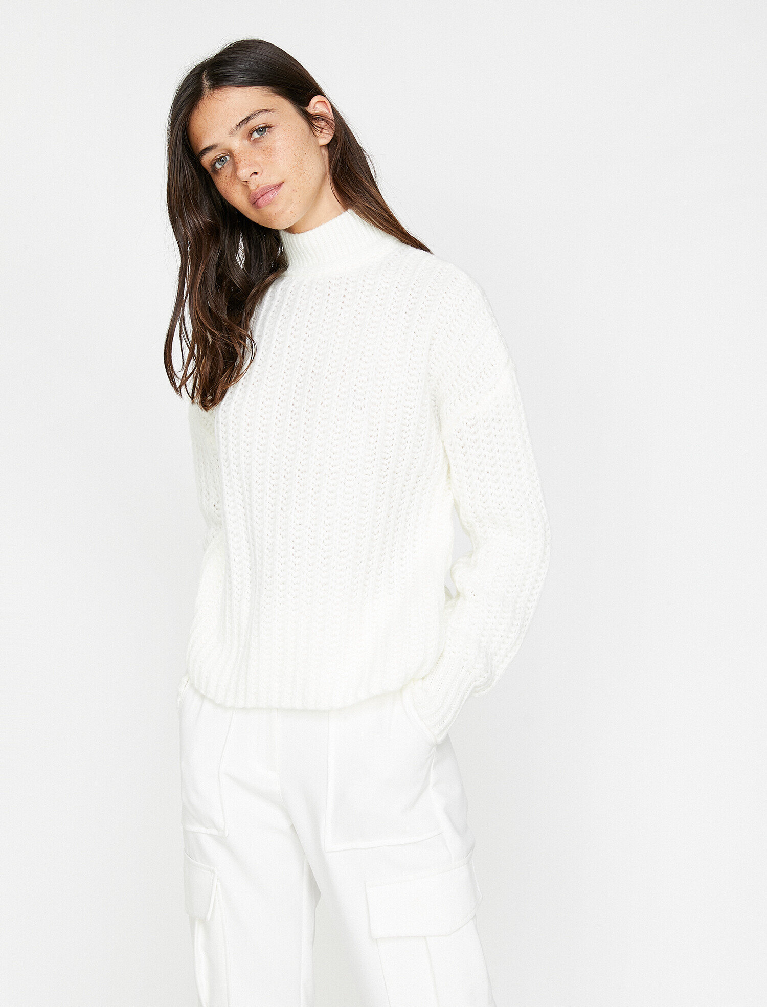   Örgülü Triko Kazak