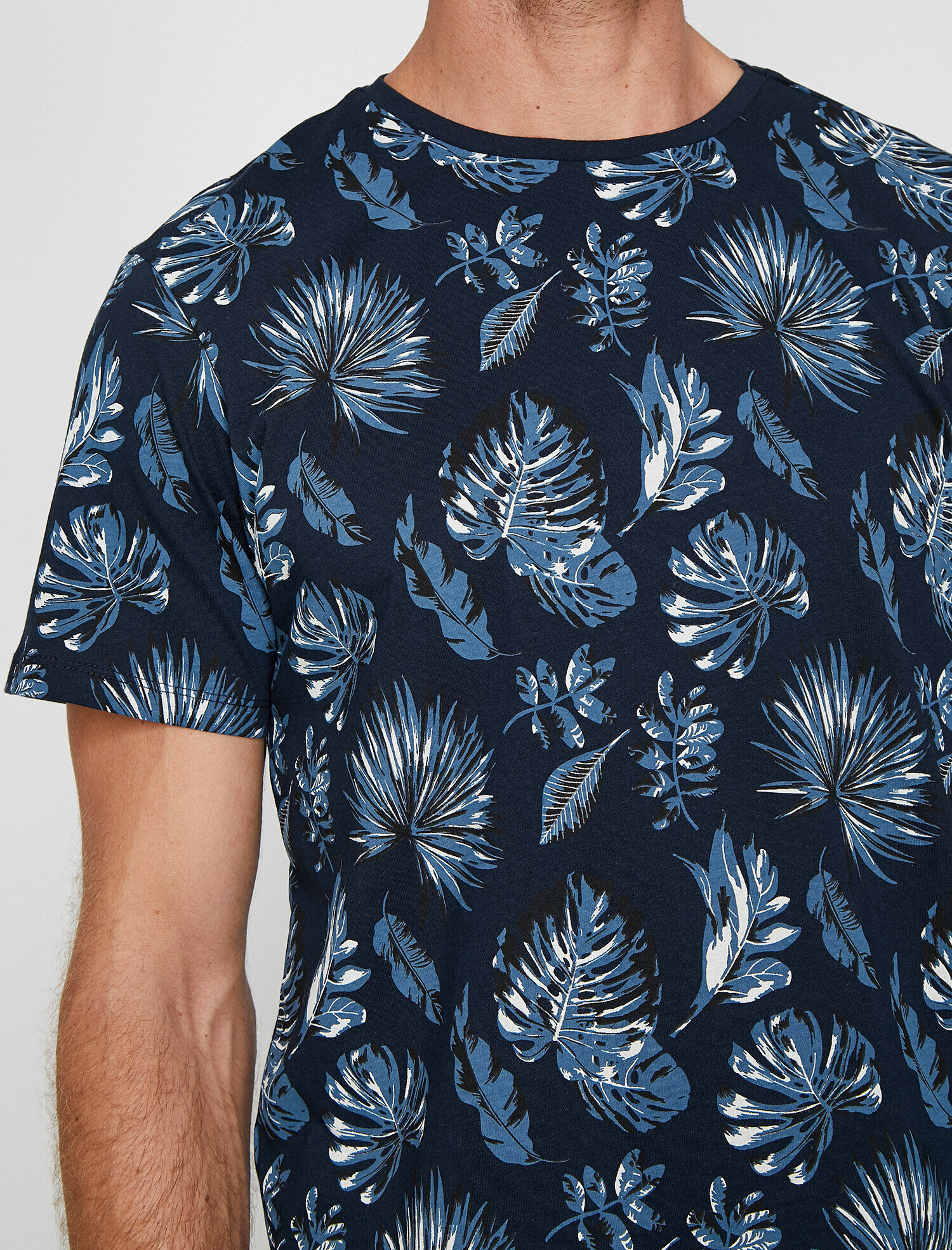   Desenli Tişört Kısa Kollu