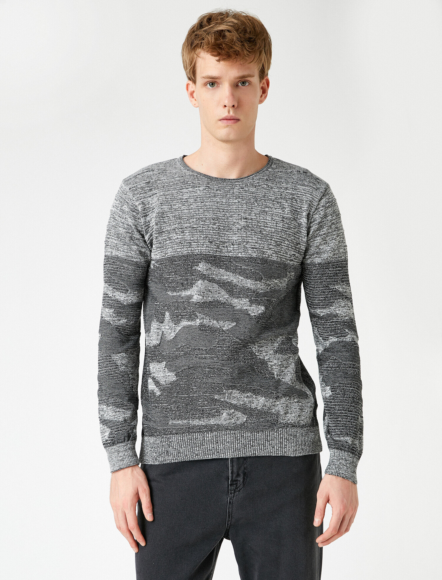   Kırçıllı Kazak Desenli