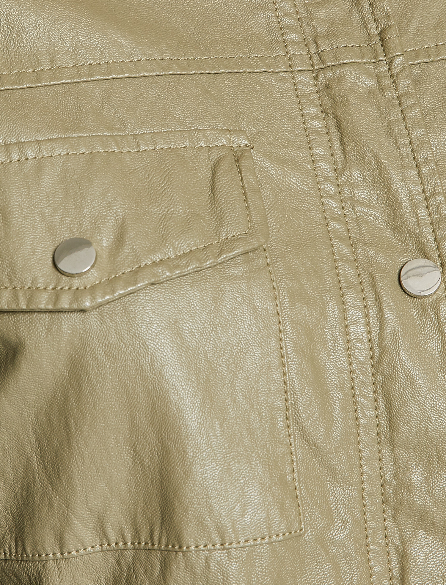   Deri Görünümlü Mont